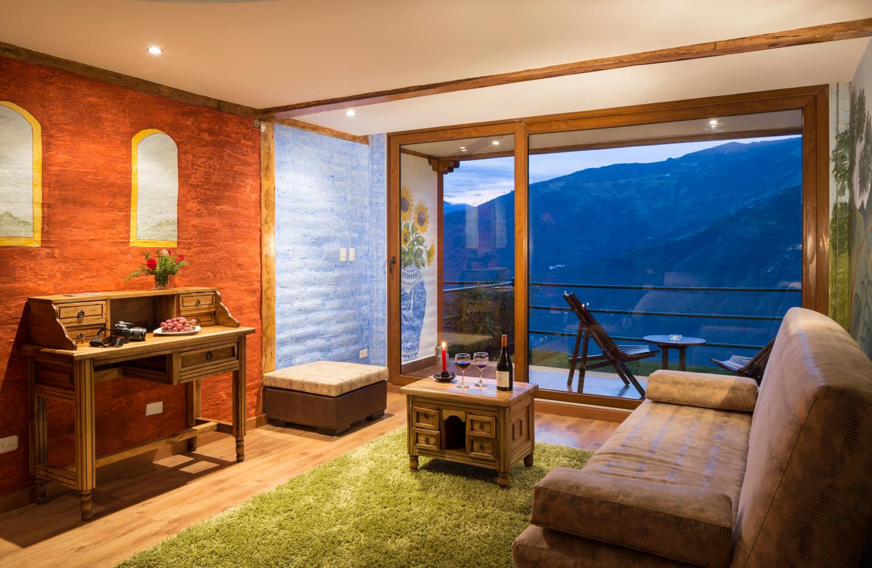 Double Room with Mountain View