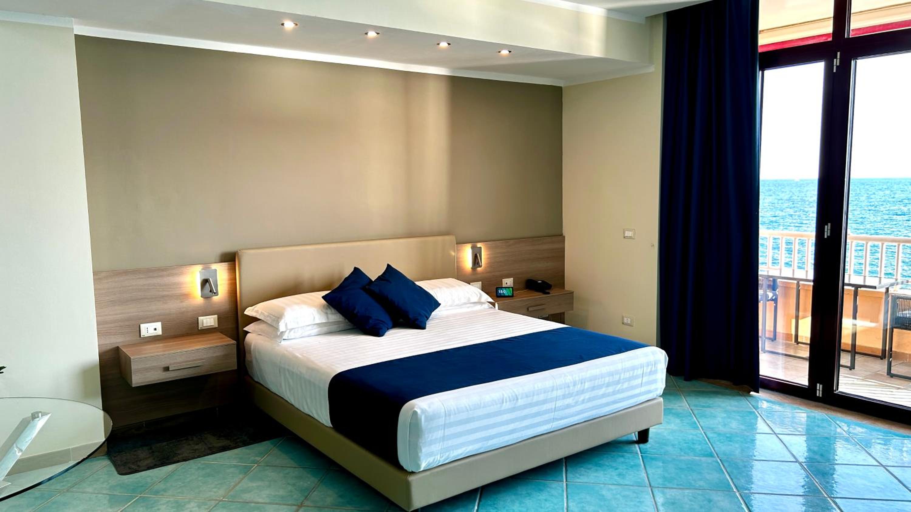 Deluxe Room photo 3