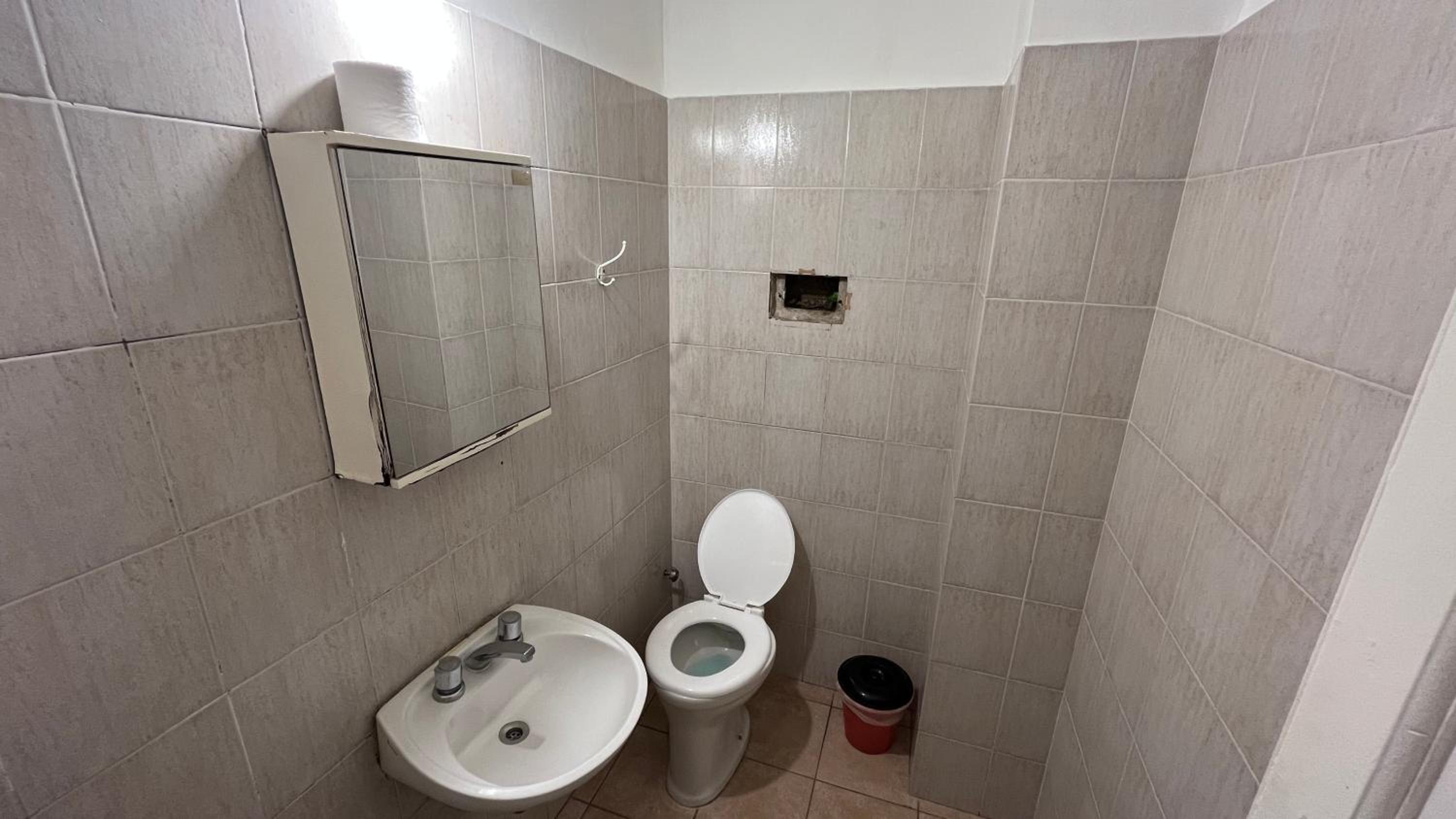 Triple Room with Private Bathroom - Photo 3