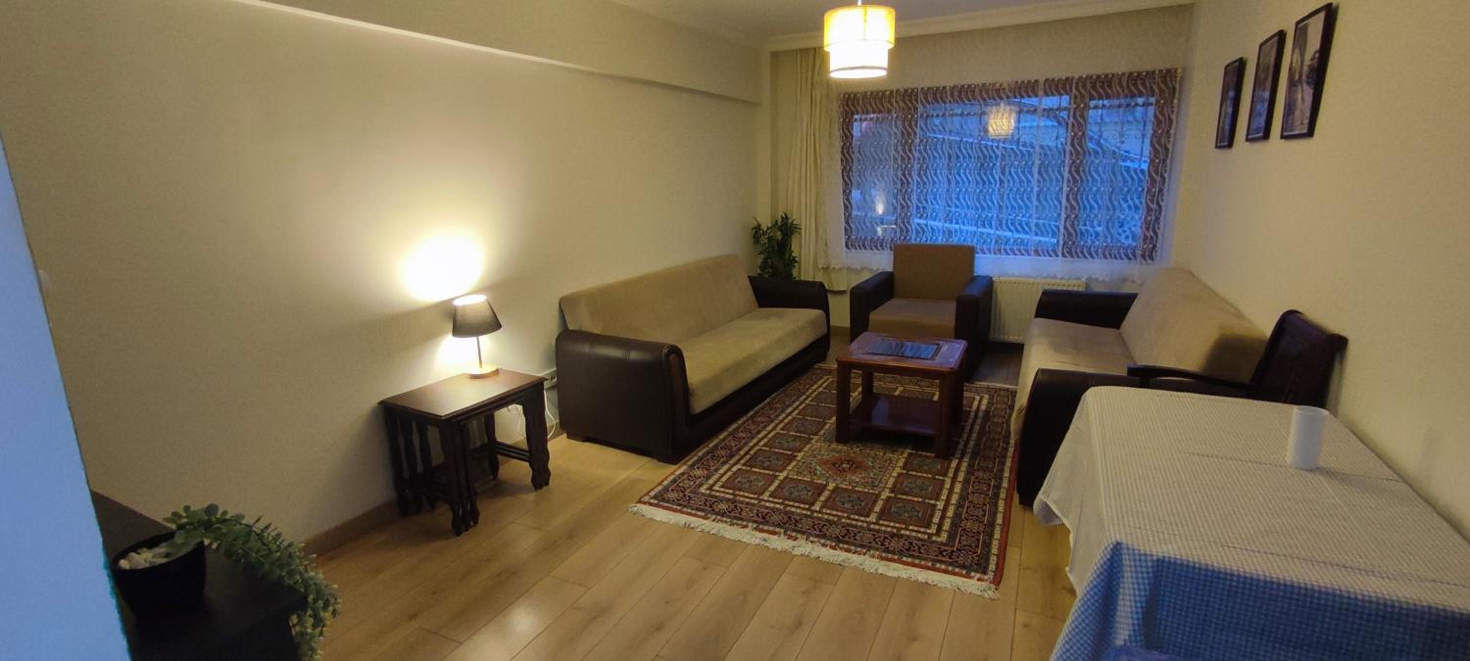 One-Bedroom Apartment photo 1