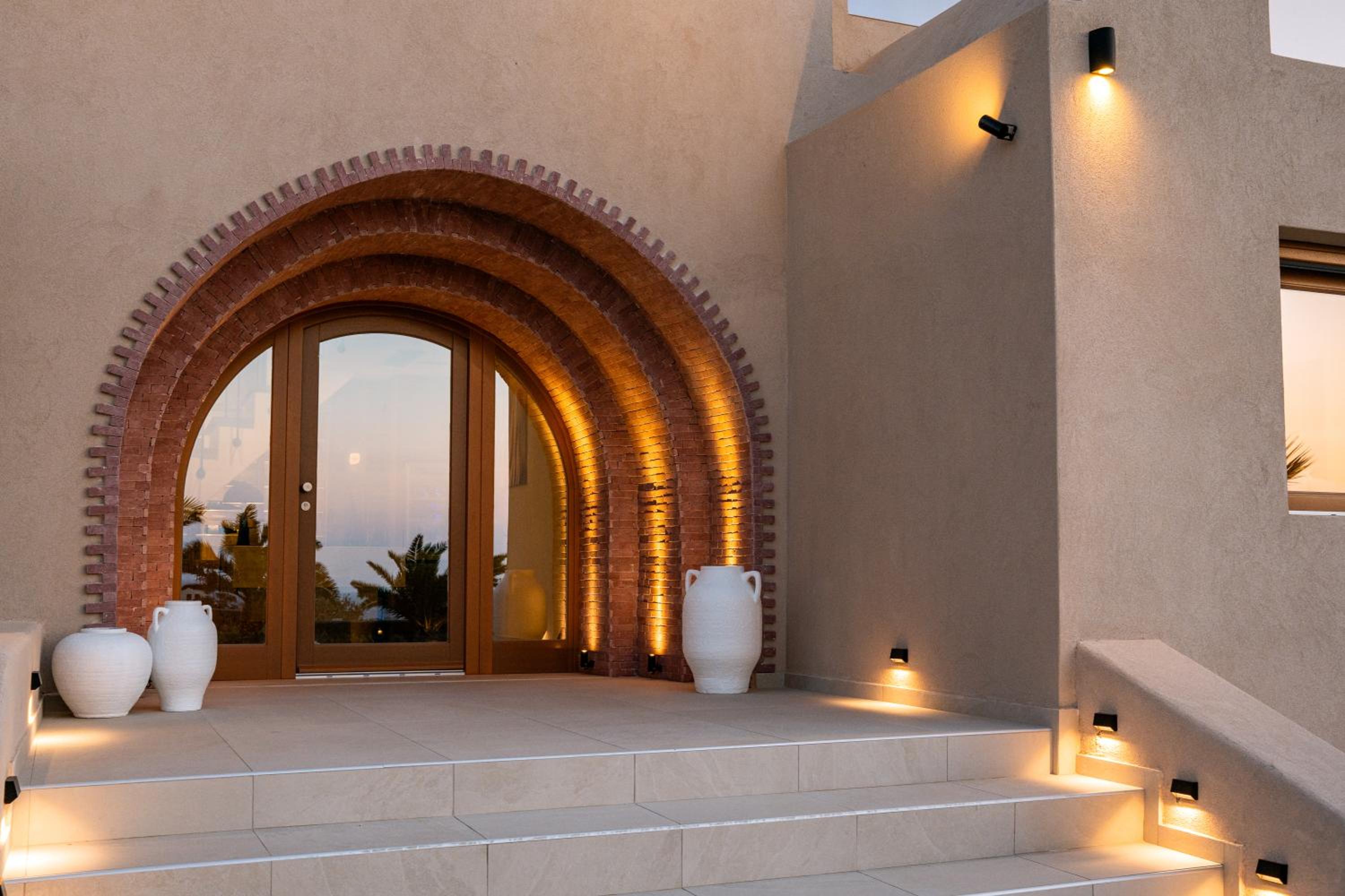 Three-Bedroom Villa photo 2