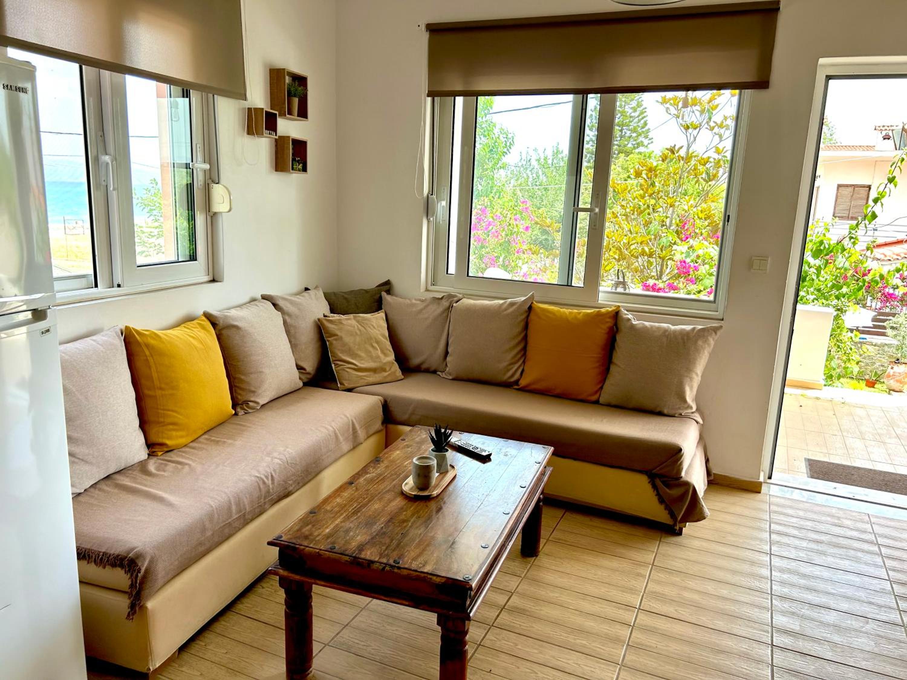 One-Bedroom House photo 3