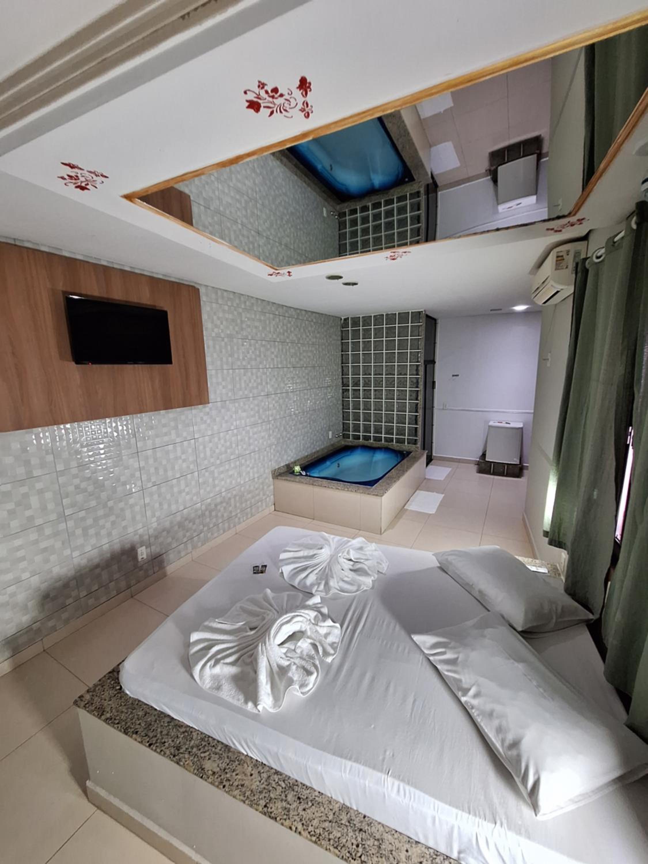 Double Room with Spa Bath