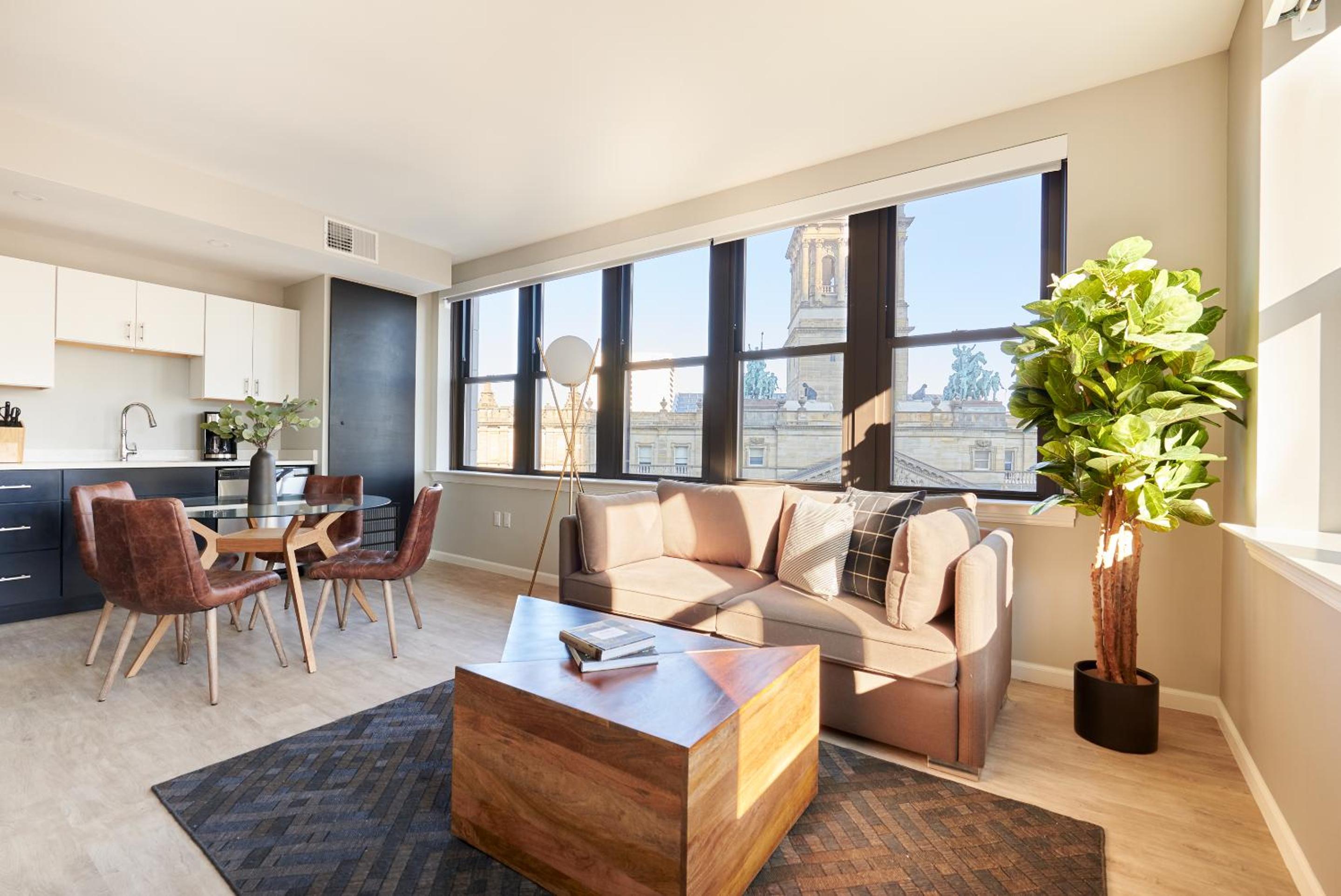 Two-Bedroom Apartment - Self Check-in with Virtual Front Desk photo 1