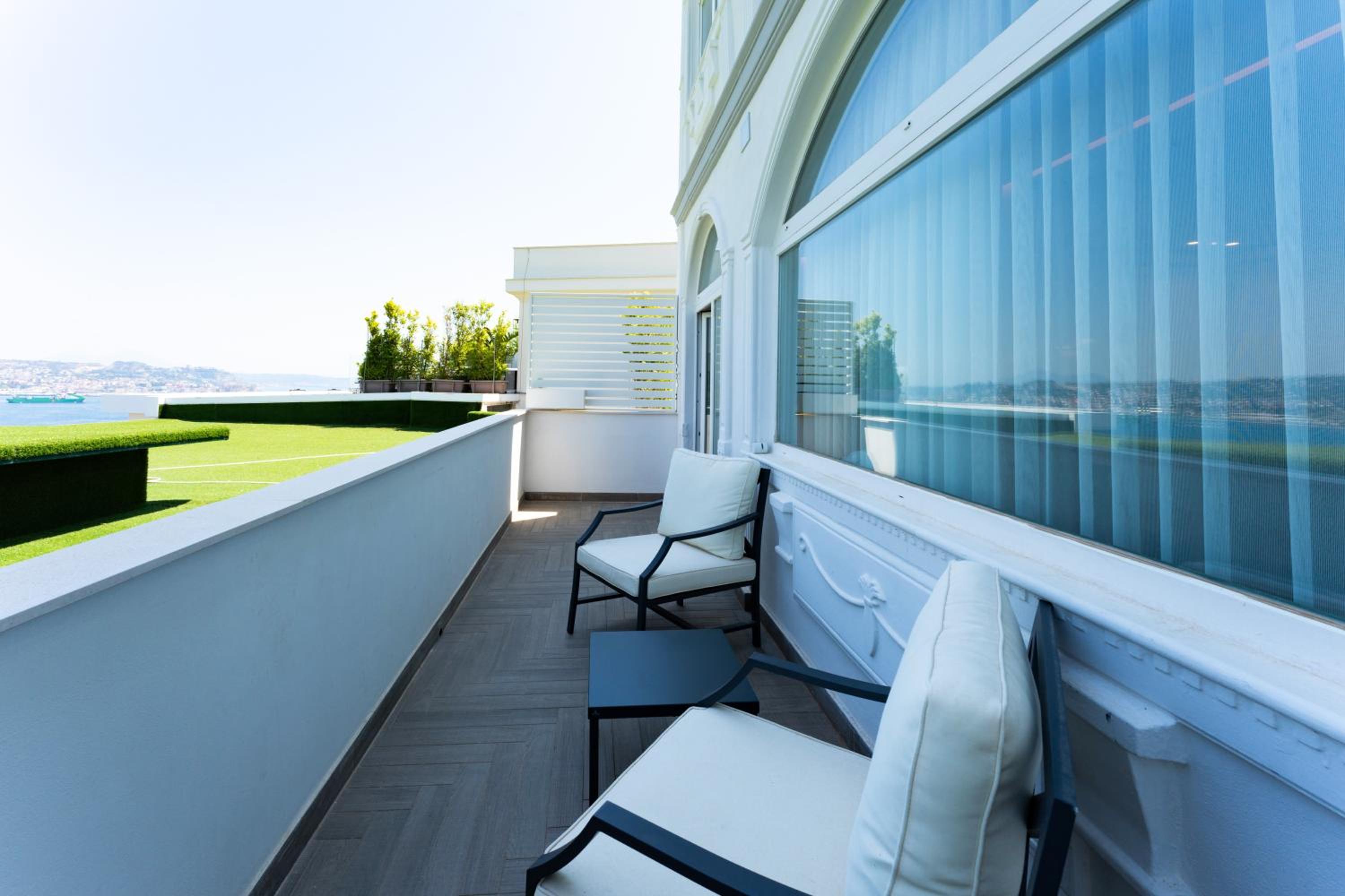 Junior Suite - Photo 9