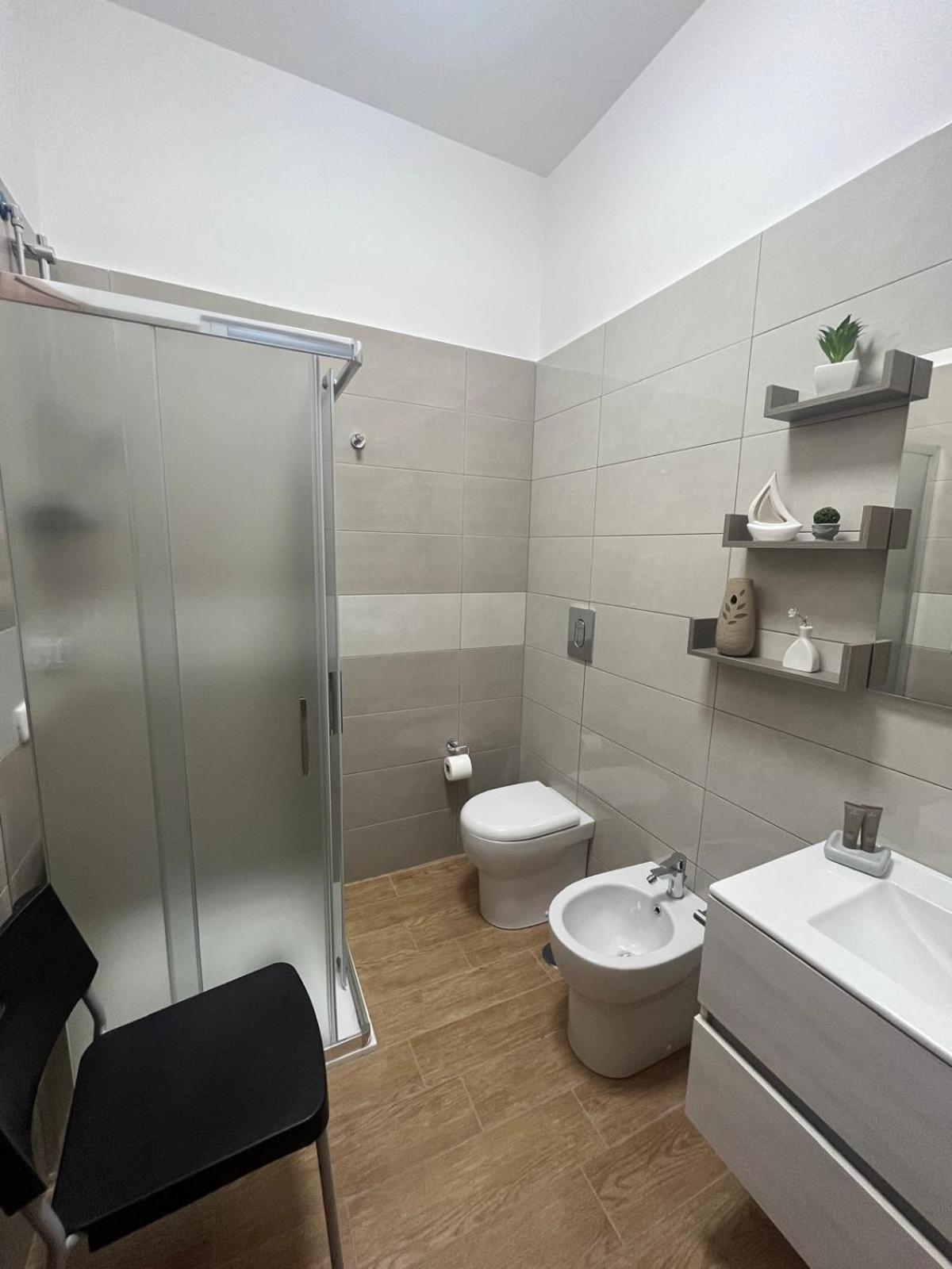 Double Room with Private Bathroom photo 3