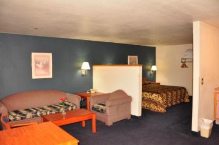 King Suite with Sofa Bed photo 1