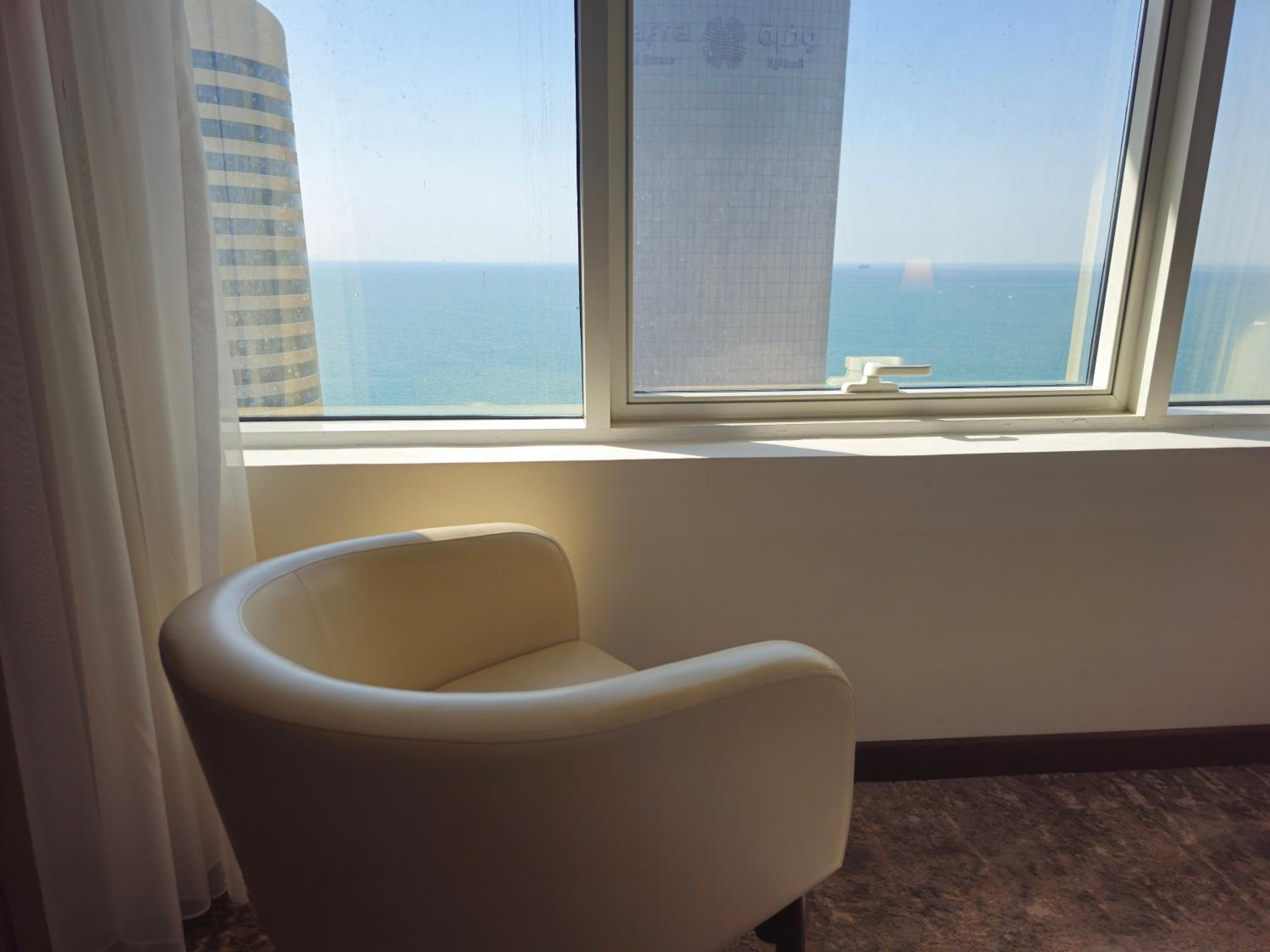 Executive Room - Photo 2