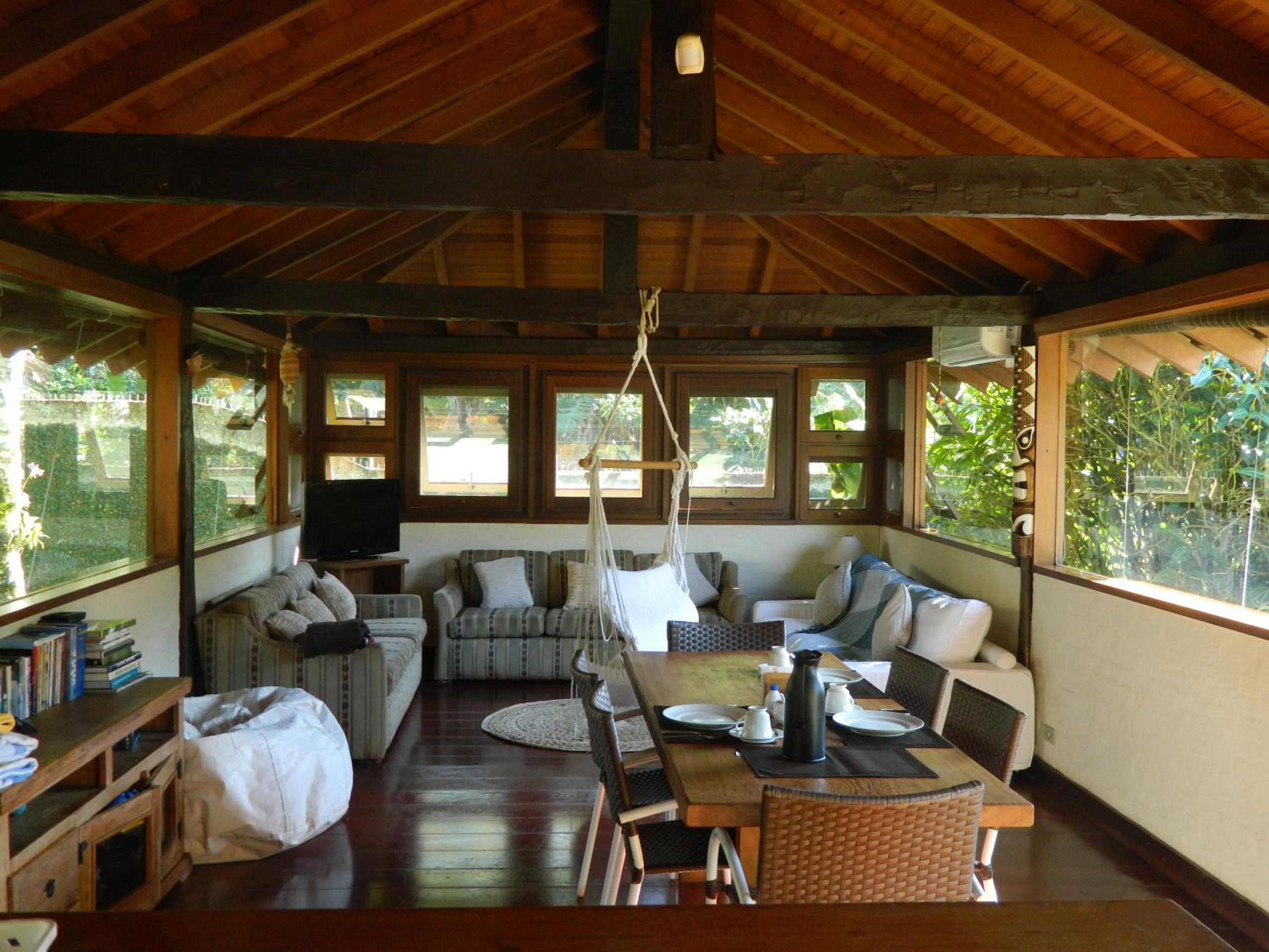 Three-Bedroom Vacation Home  photo 1