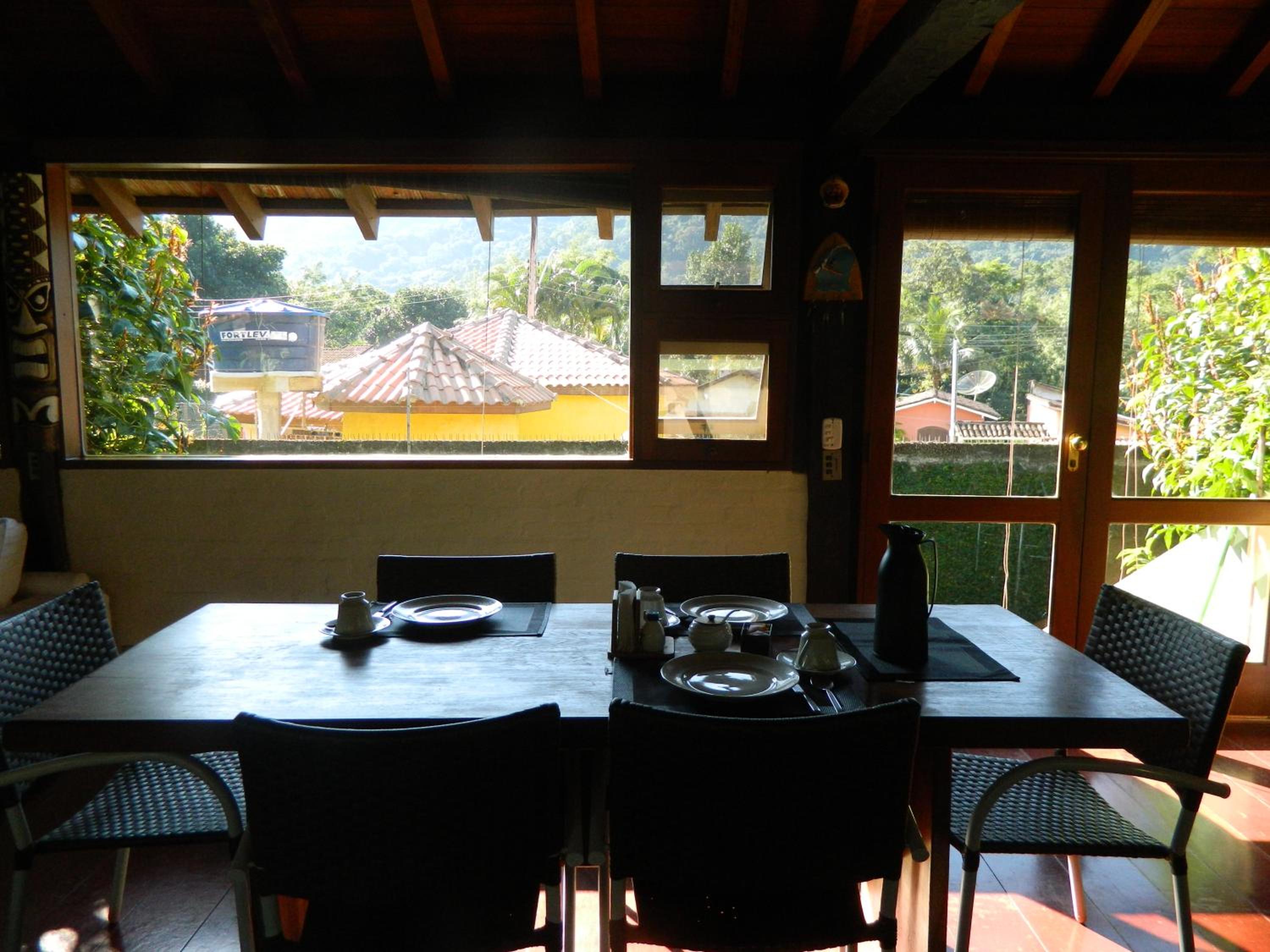 Three-Bedroom Vacation Home  photo 2