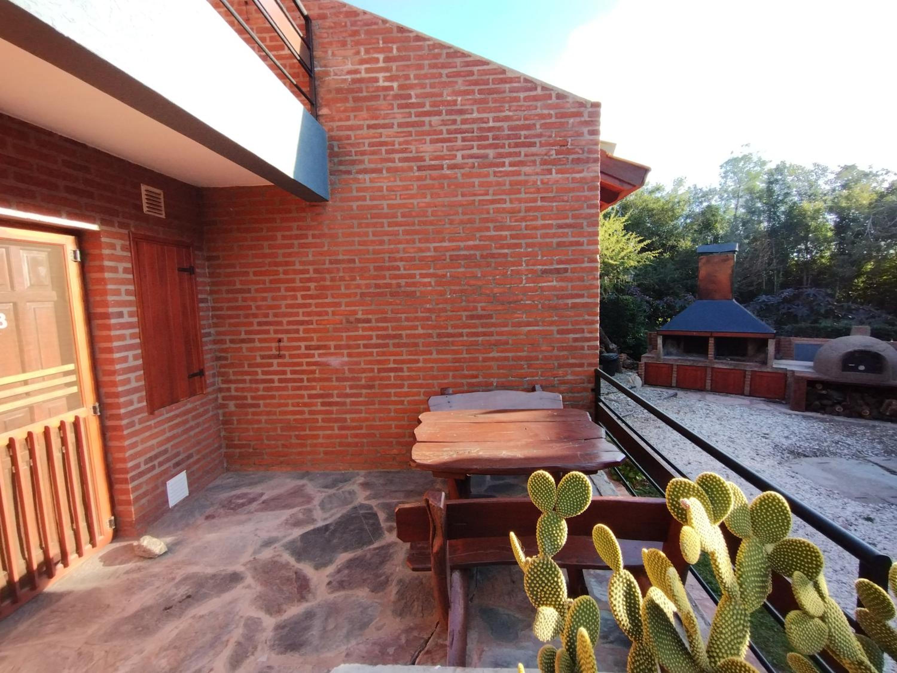 Apartment with Mountain View photo 3
