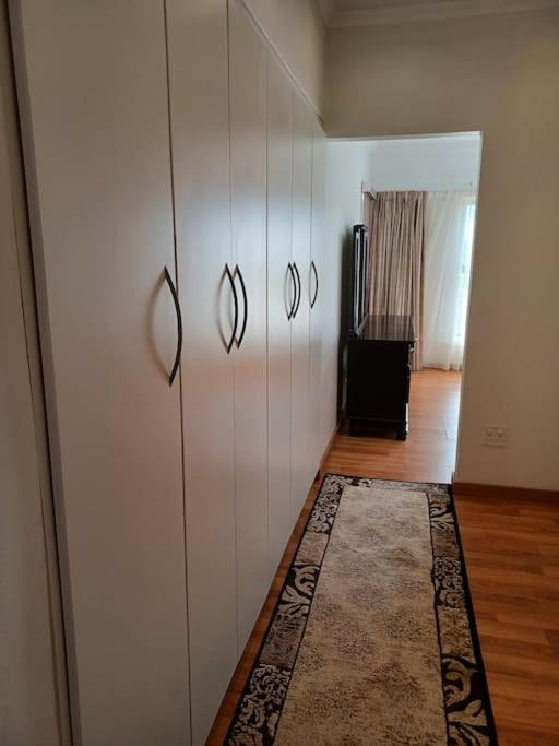 Four-Bedroom House photo 1