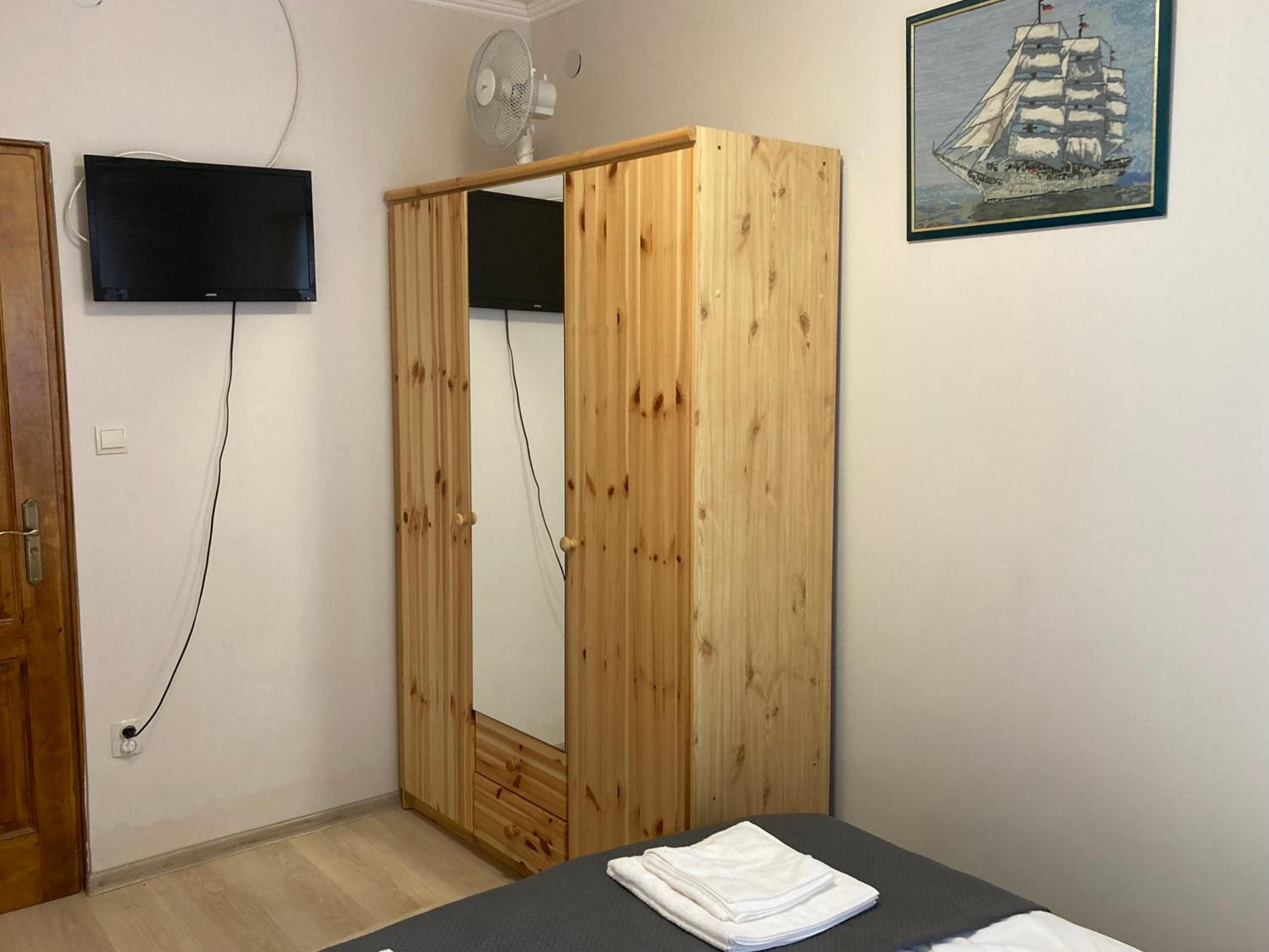 Two-Bedroom Standard Apartment photo 1