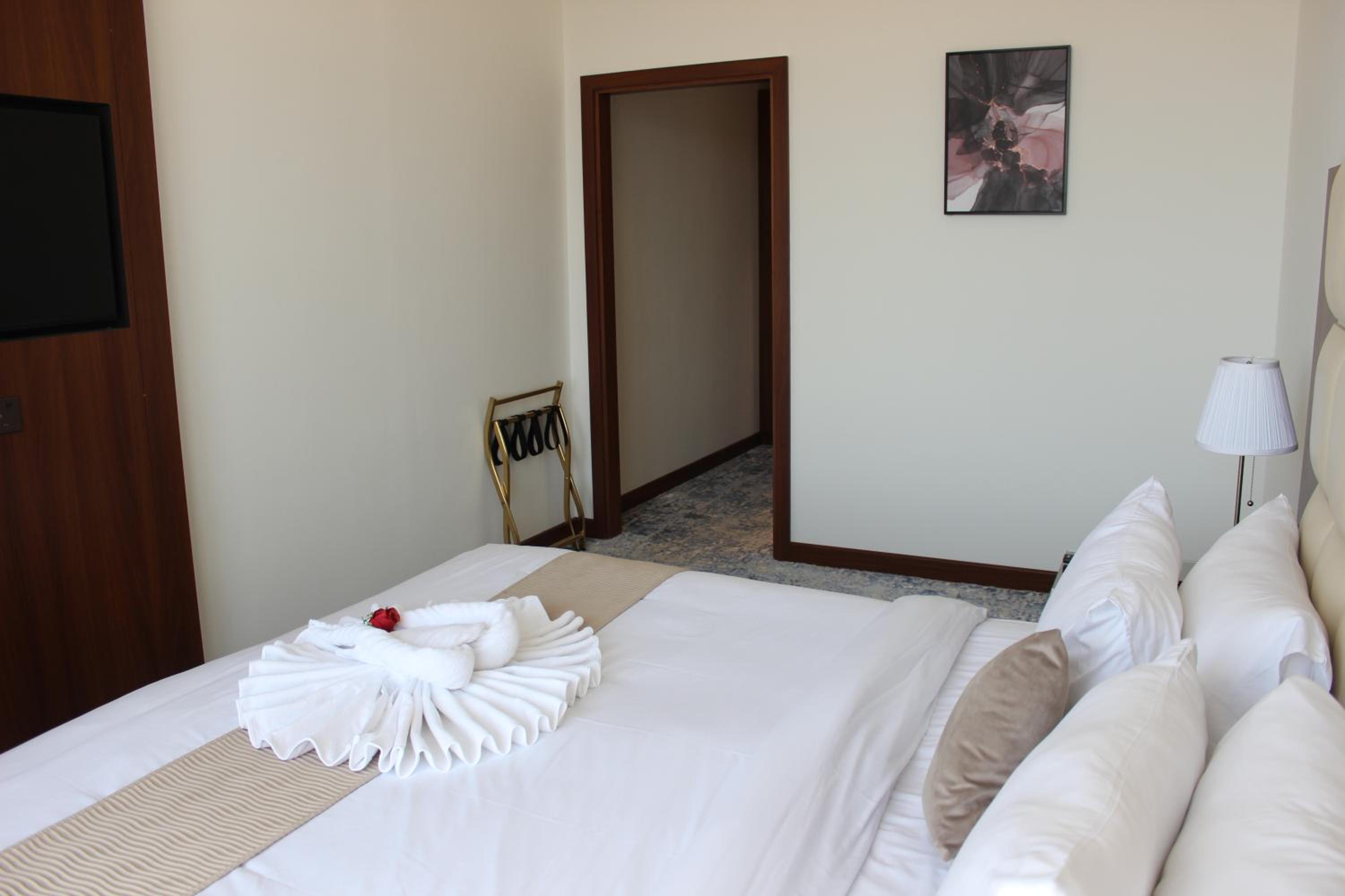 Single Room - Photo 9