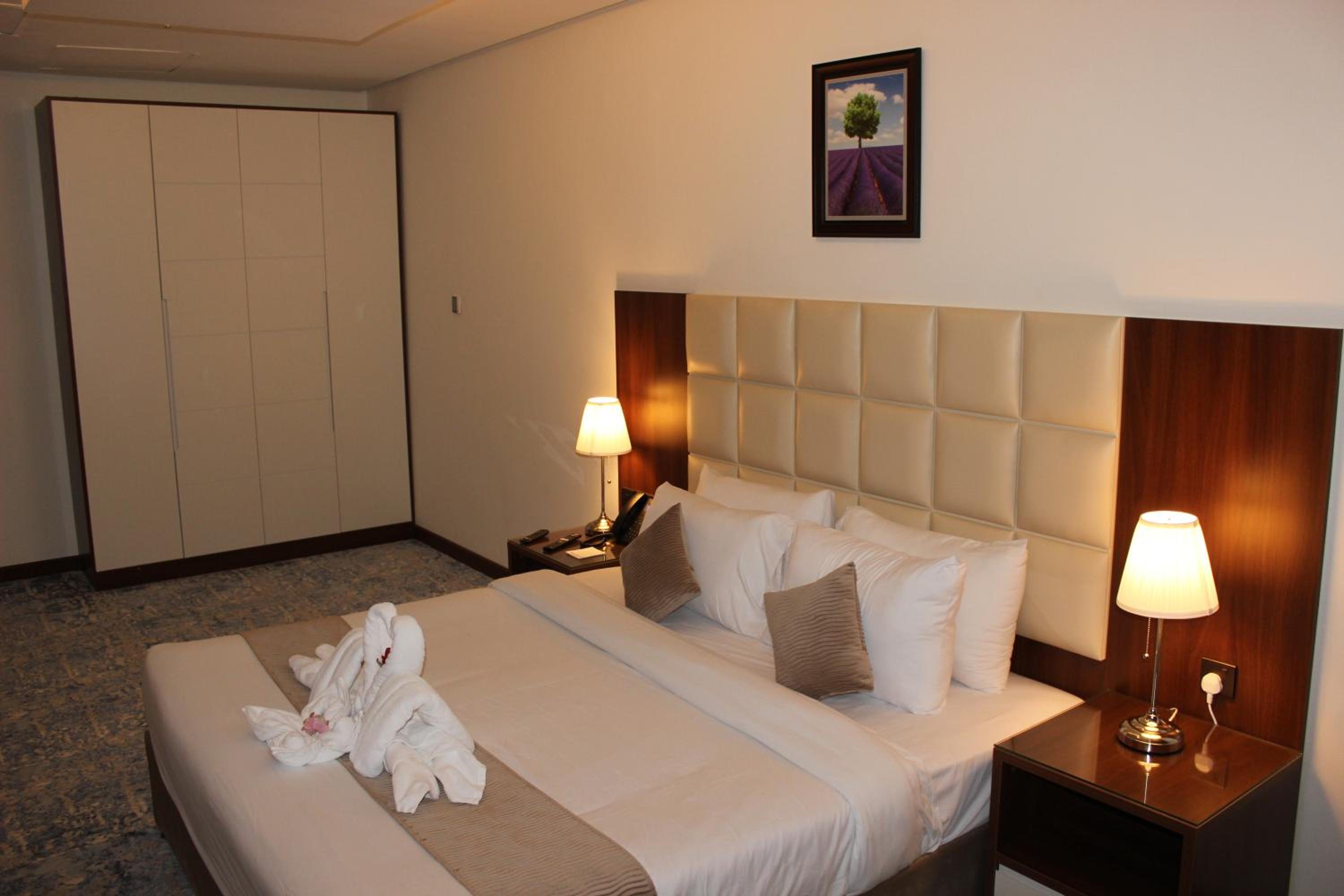 Single Room - Photo 6