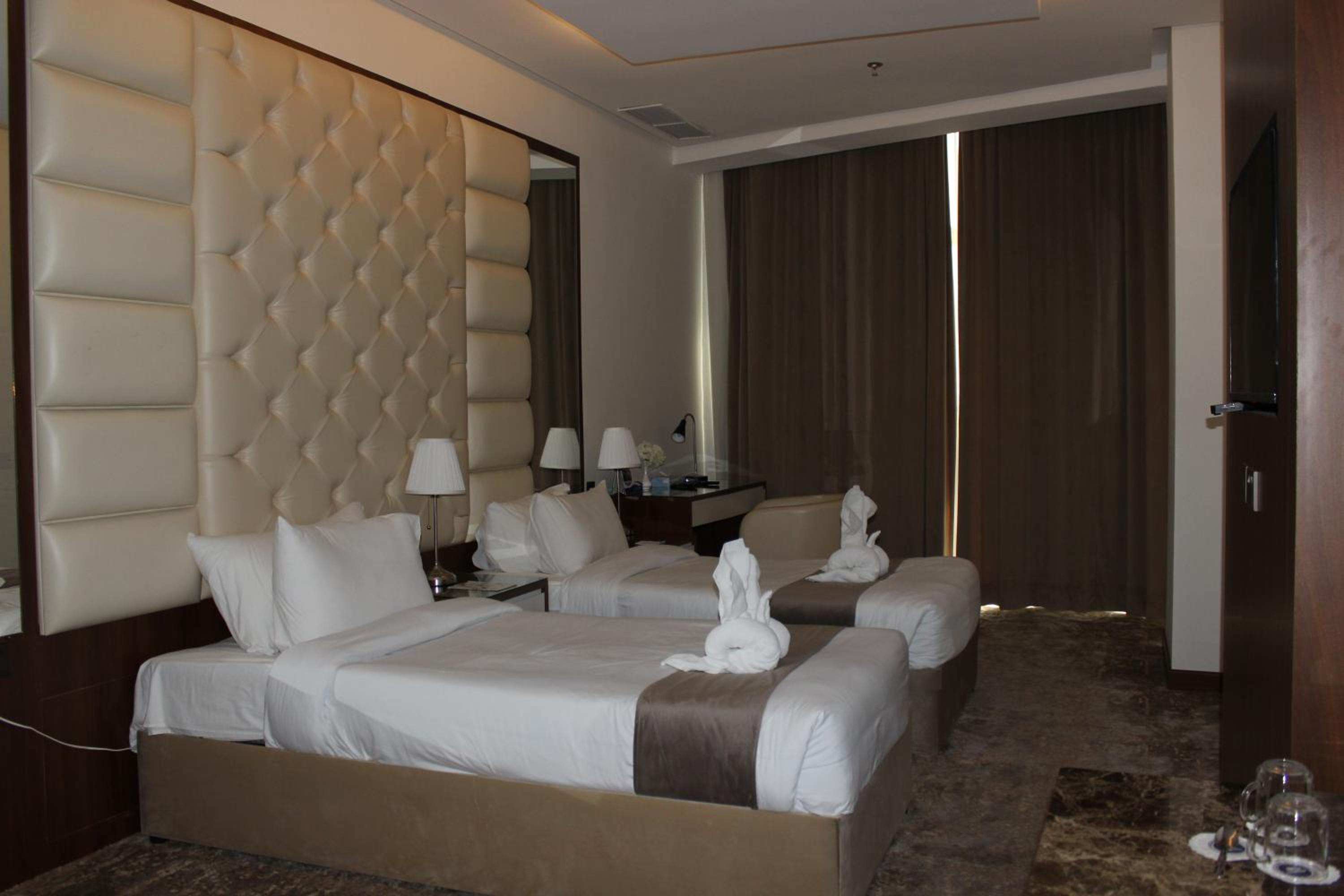 Deluxe Triple Room - Photo 3