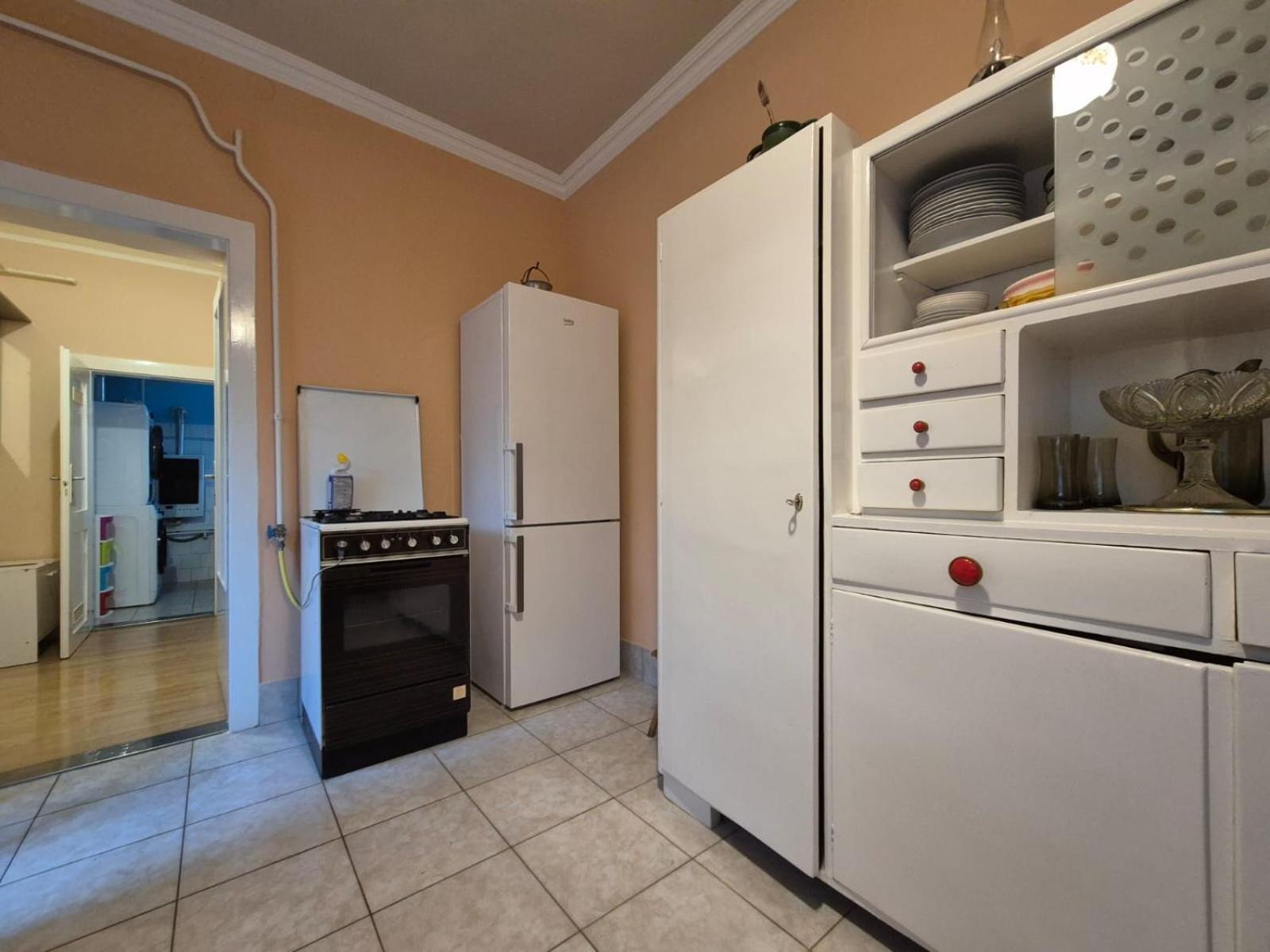 Two-Bedroom Apartment - Photo 10