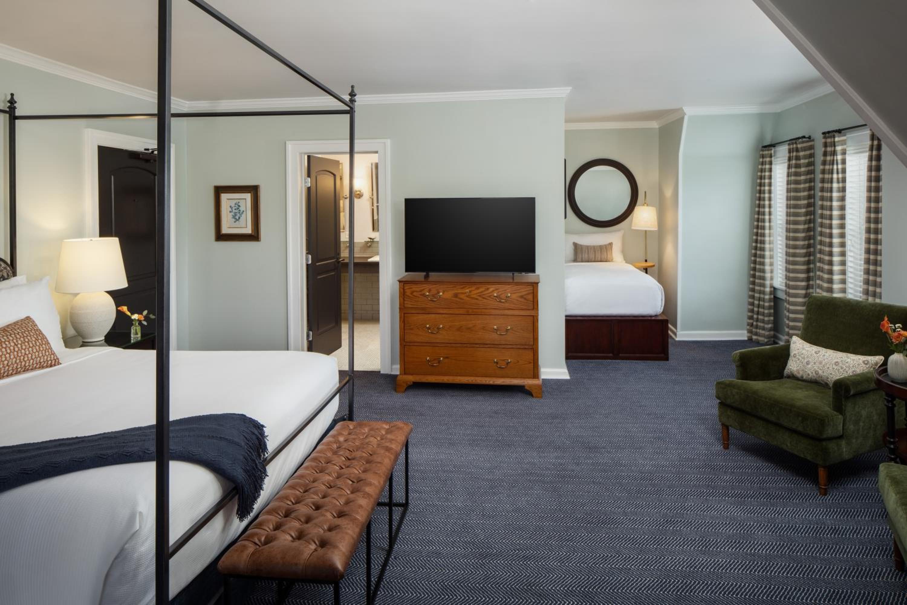 King Suite with Twin