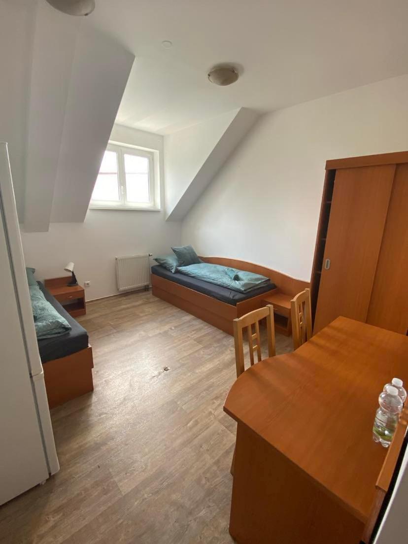 Standard Twin Room photo 1