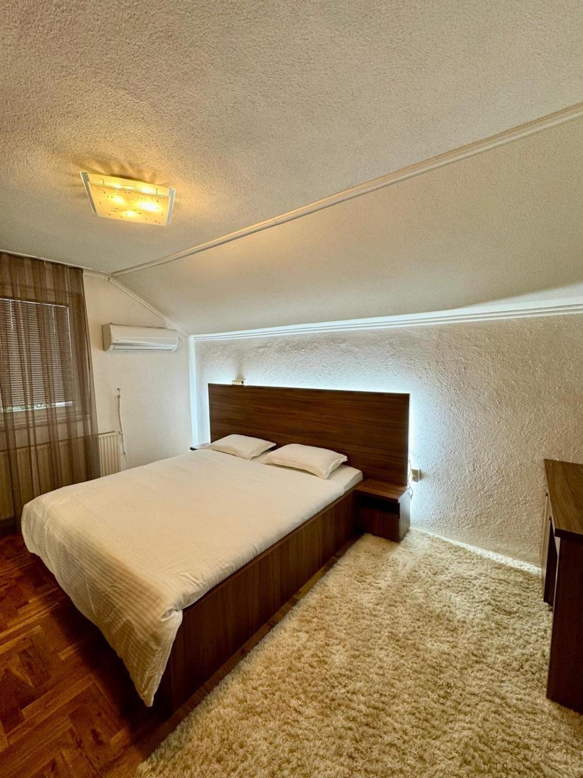 Villa photo 1