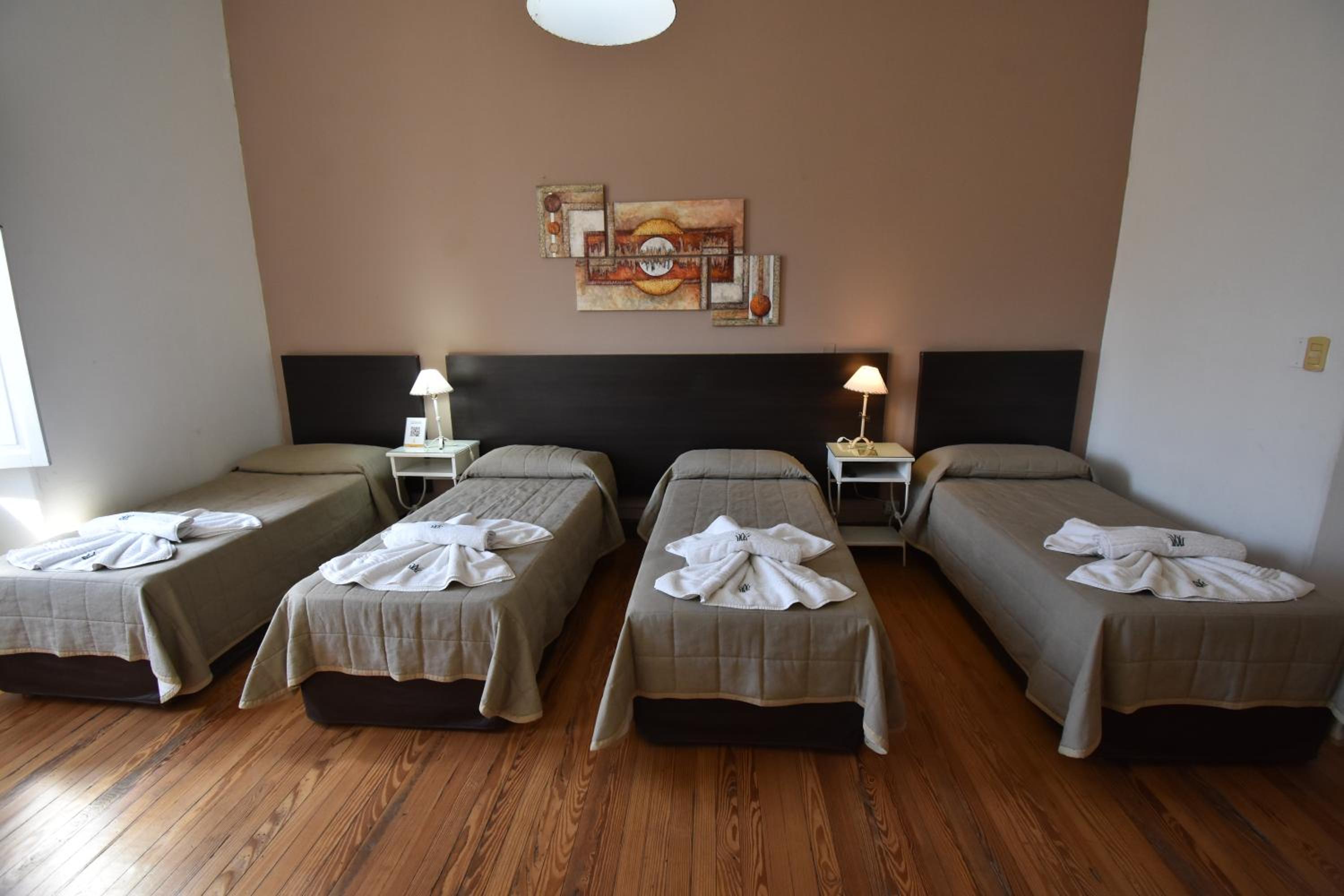 Deluxe Quadruple Room photo 1
