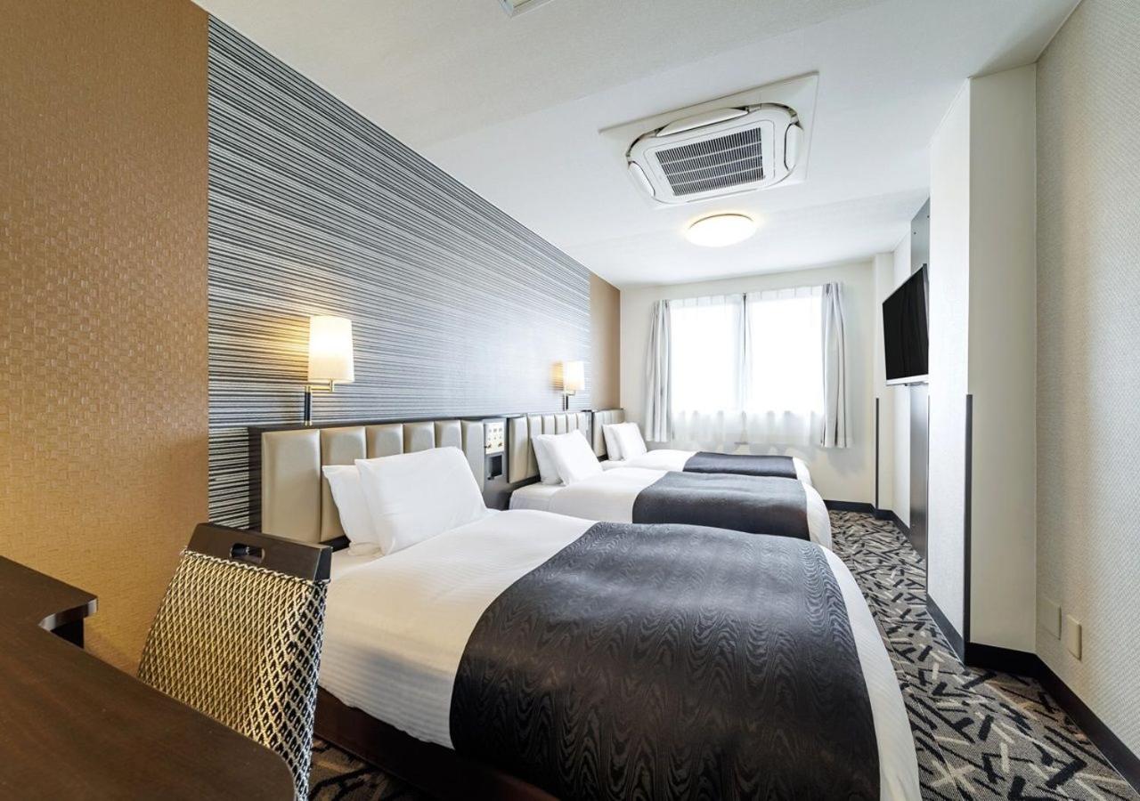 Triple Room - Main Building - Smoking