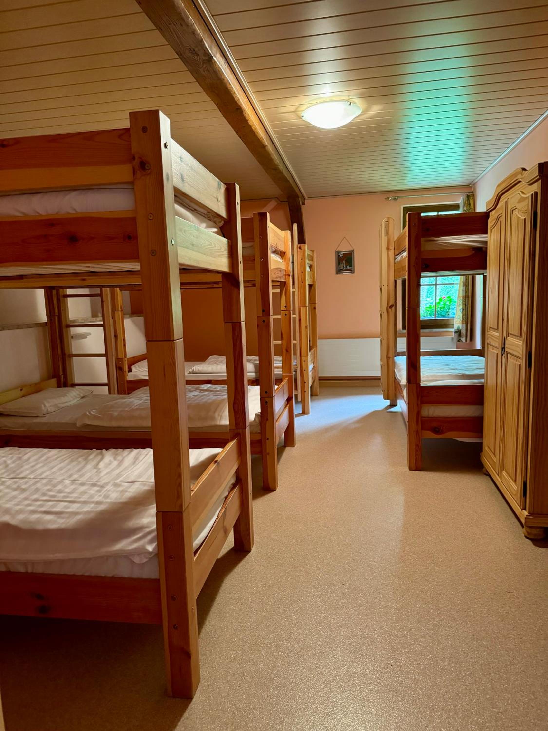Mixed Dormitory Room photo 1