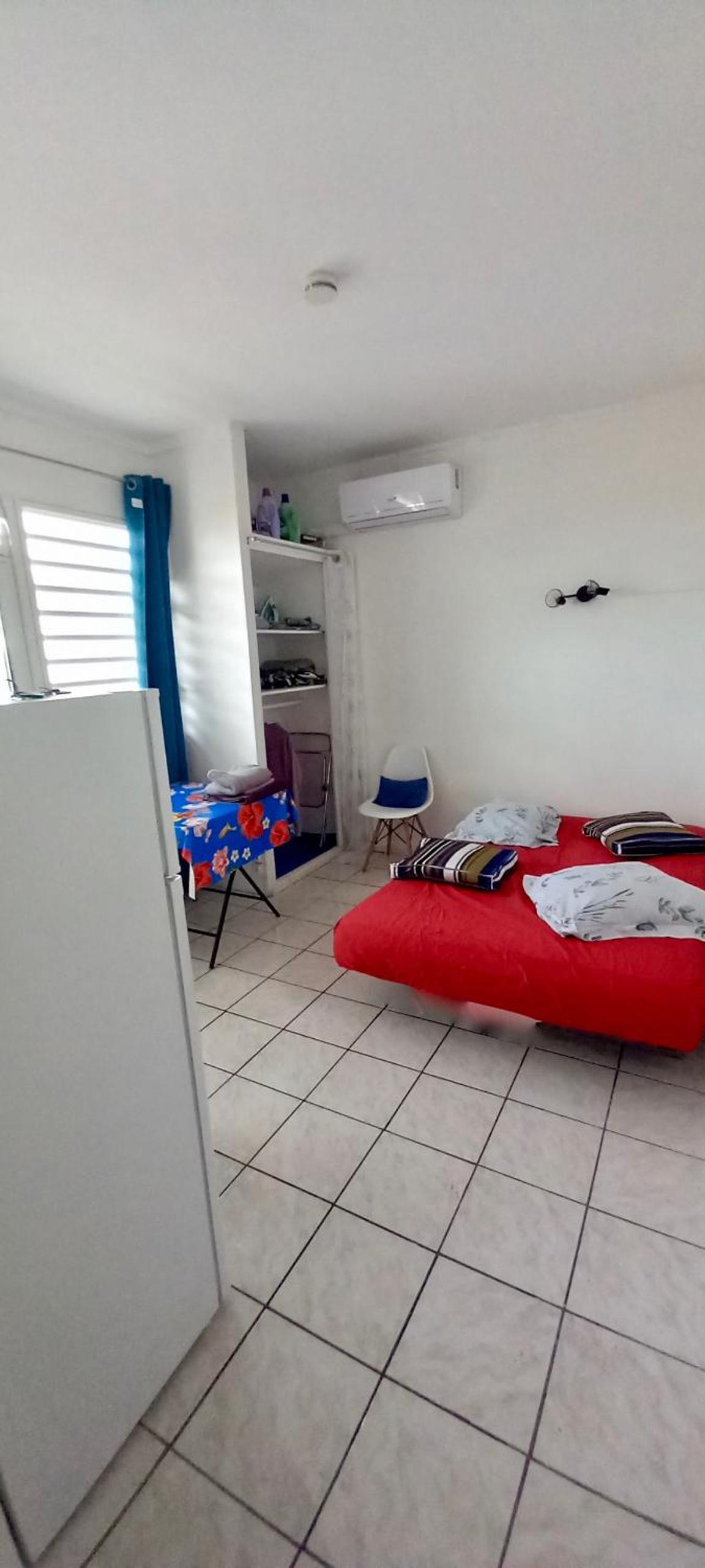 Apartment with View and Balcony photo 1