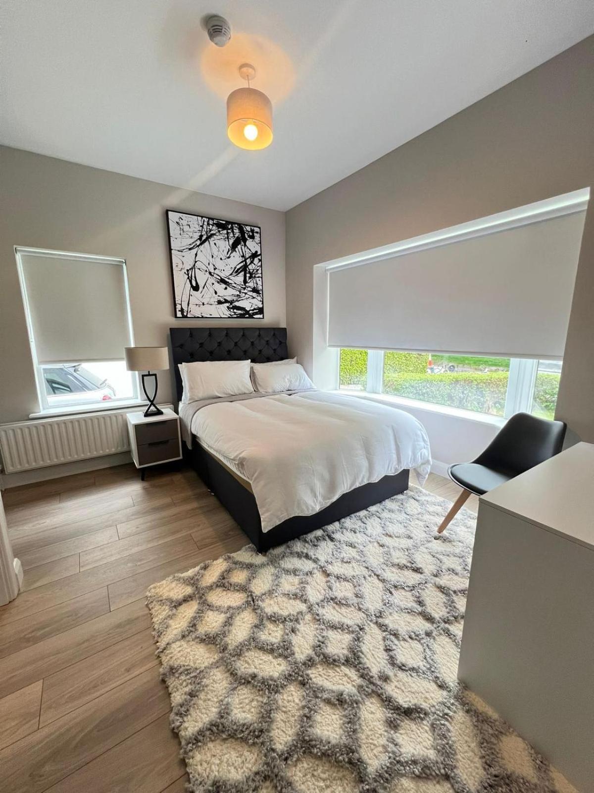 Double Room With Private Bathroom photo 1