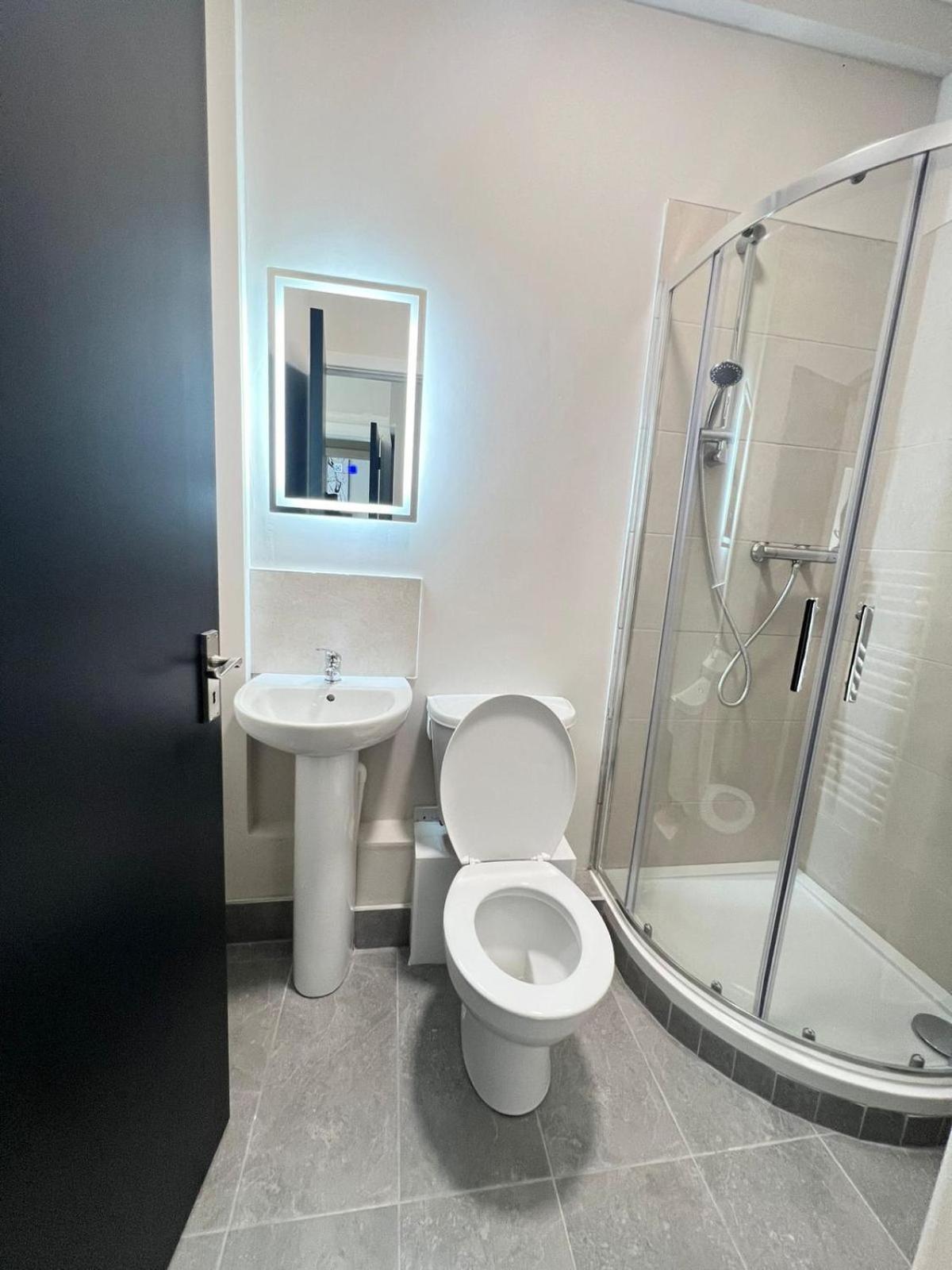 Single Room photo 3