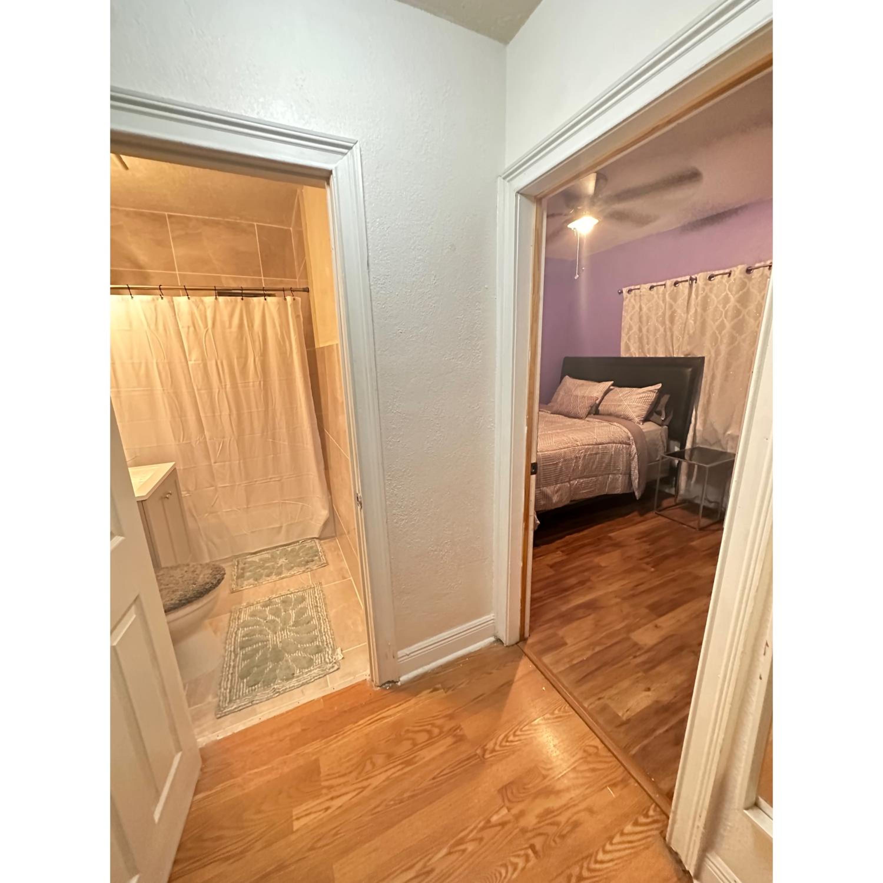 Queen Room photo 3