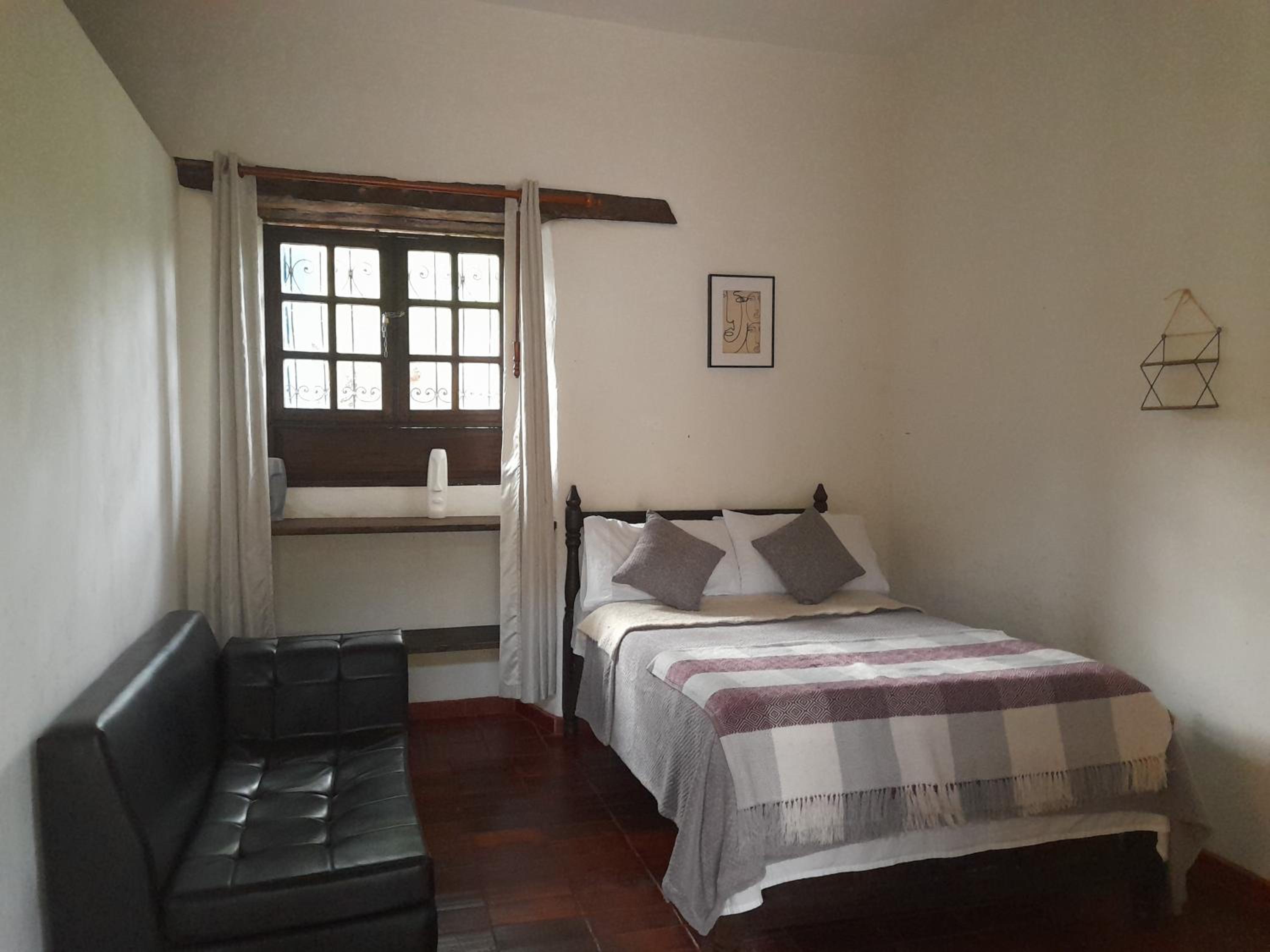 Large Single Room photo 1