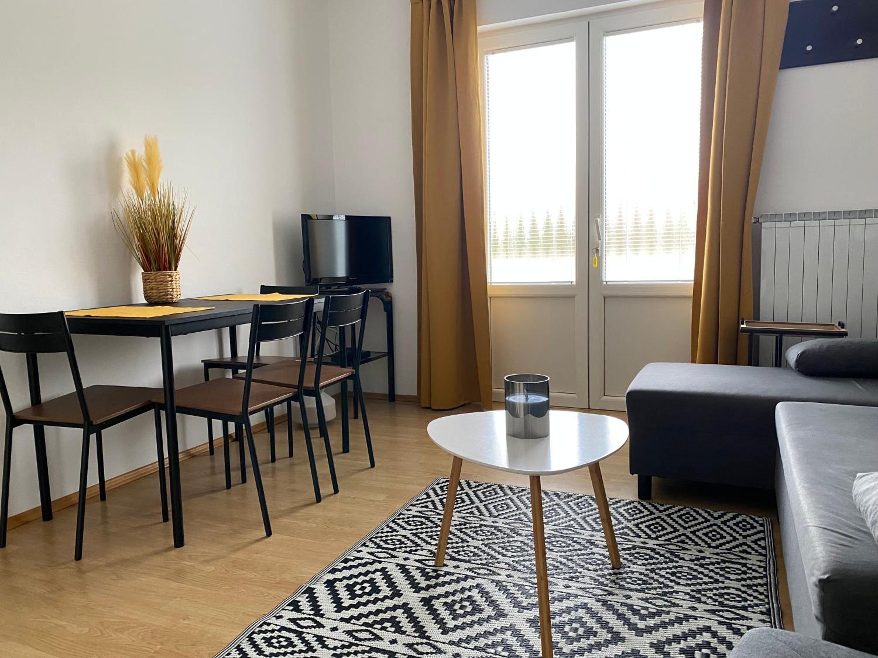 Two-Bedroom Apartment with Balcony and Terrace photo 1
