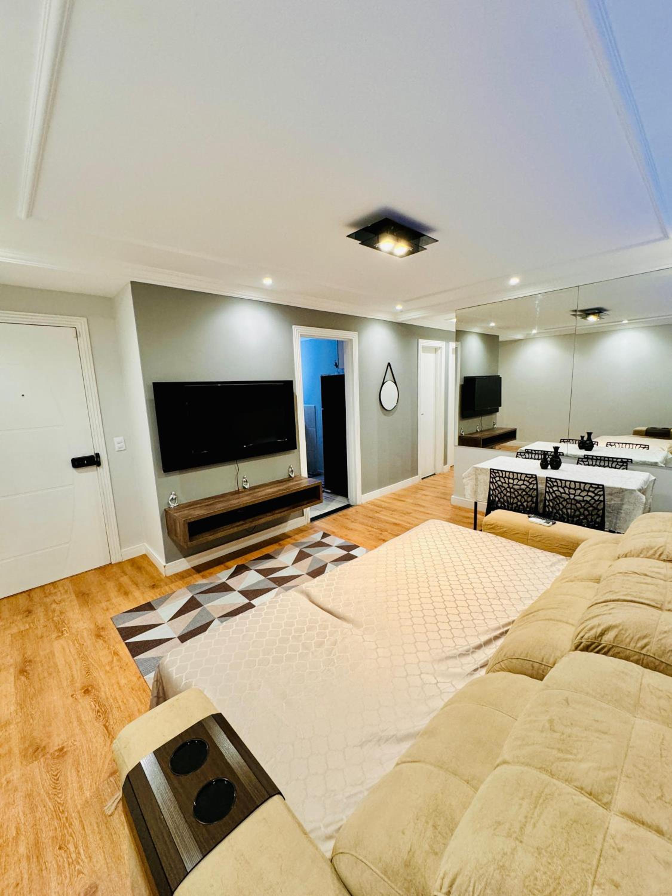 Three-Bedroom Apartment photo 1
