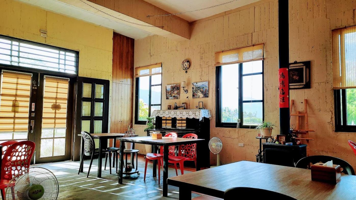 Quadruple Room with Mountain View photo 2