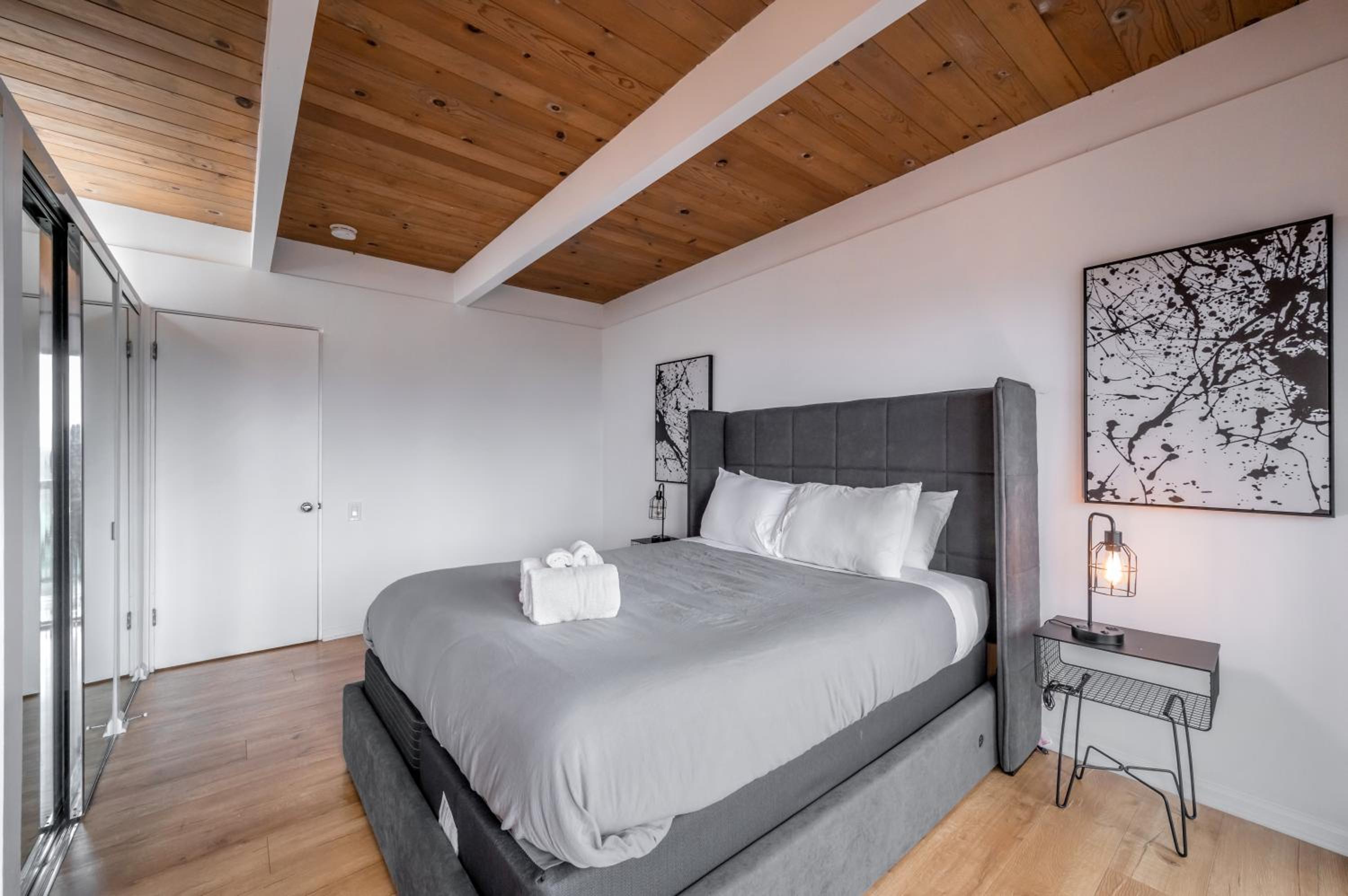 Double Room with Mountain View