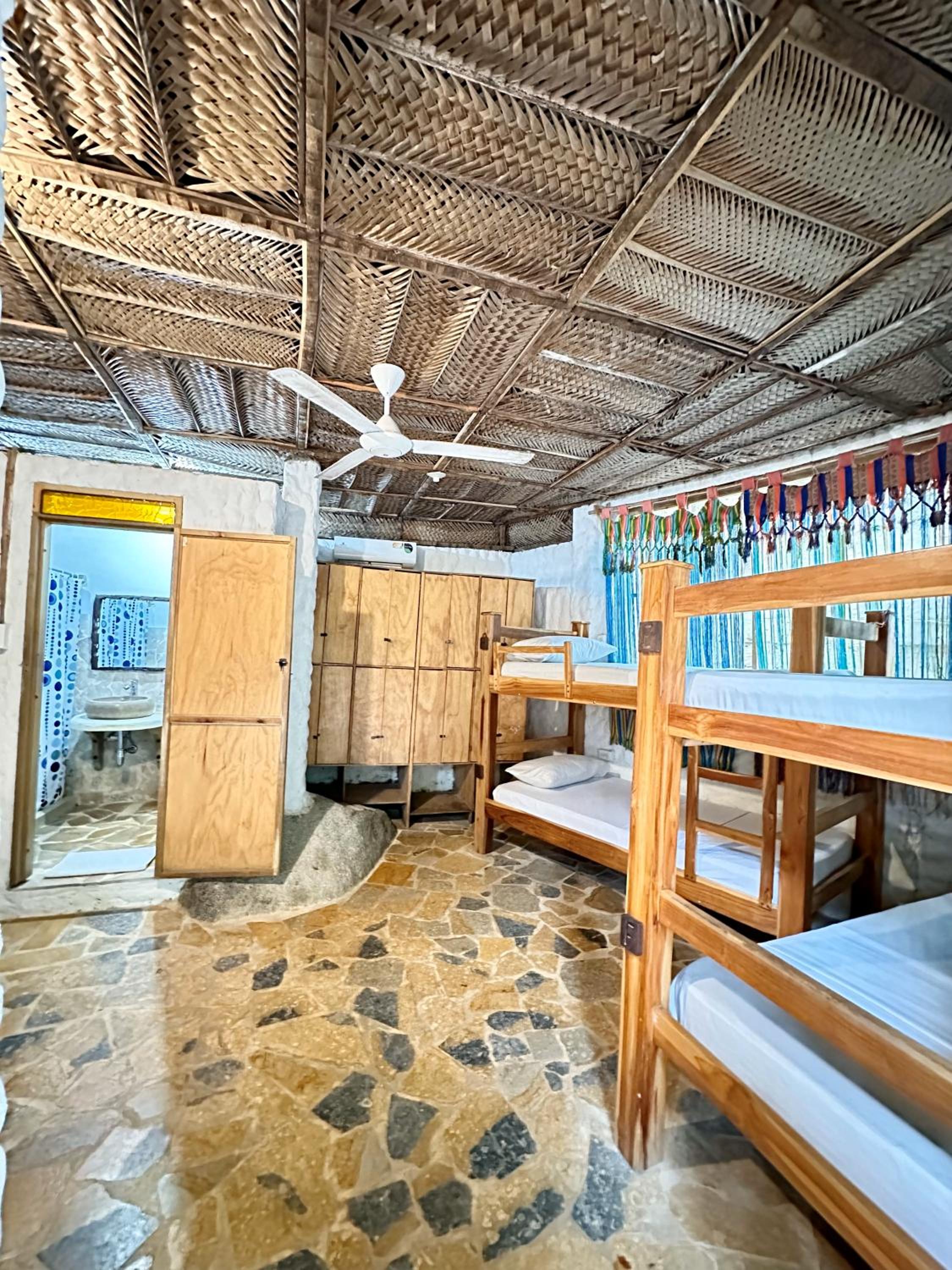 8-Bed Mixed Dormitory Room photo 1