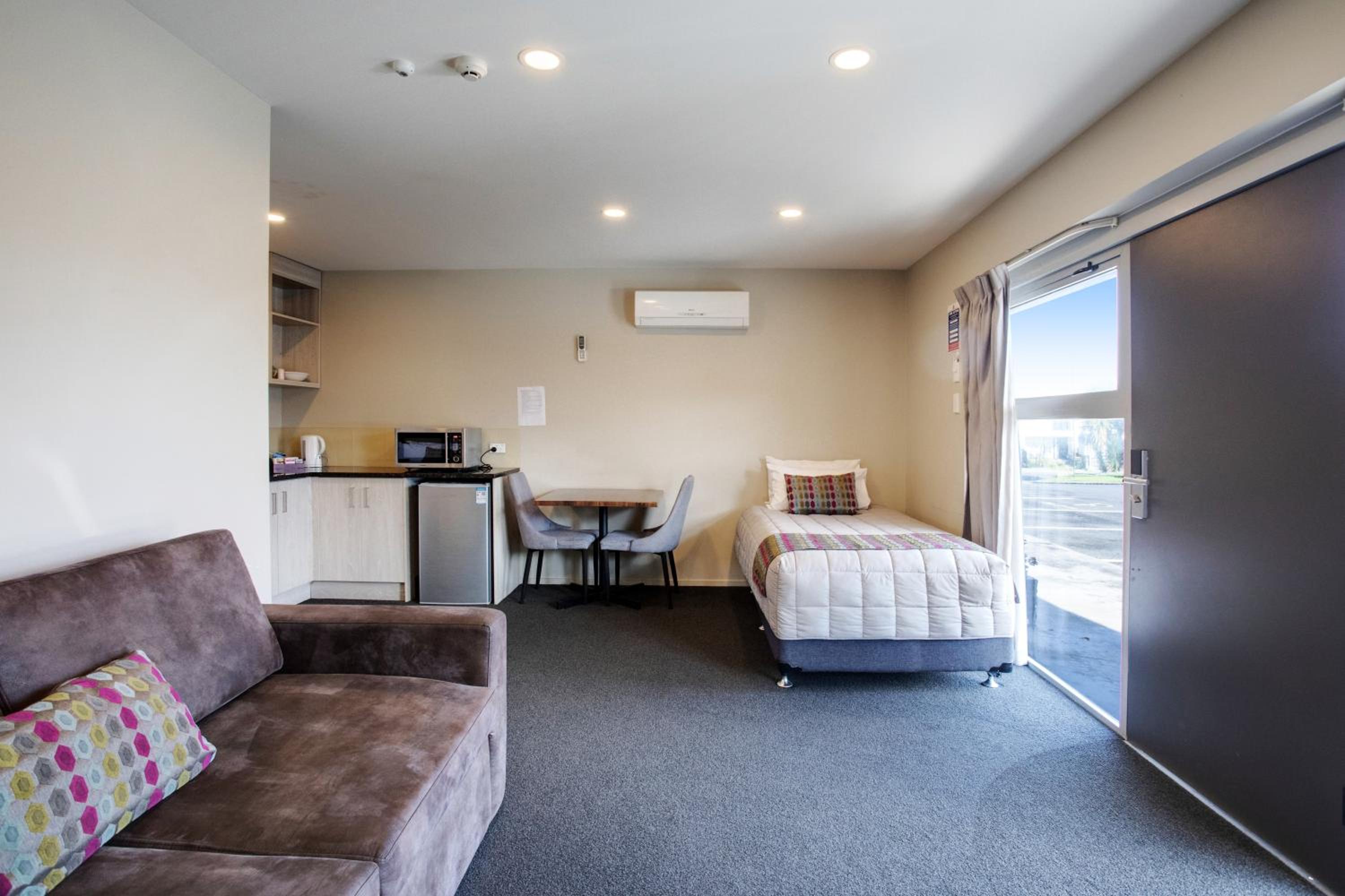 Executive One-Bedroom Apartment - Ground Floor