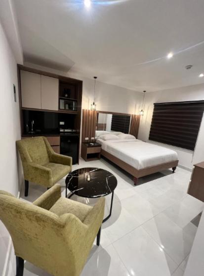 Standard Suite photo 3