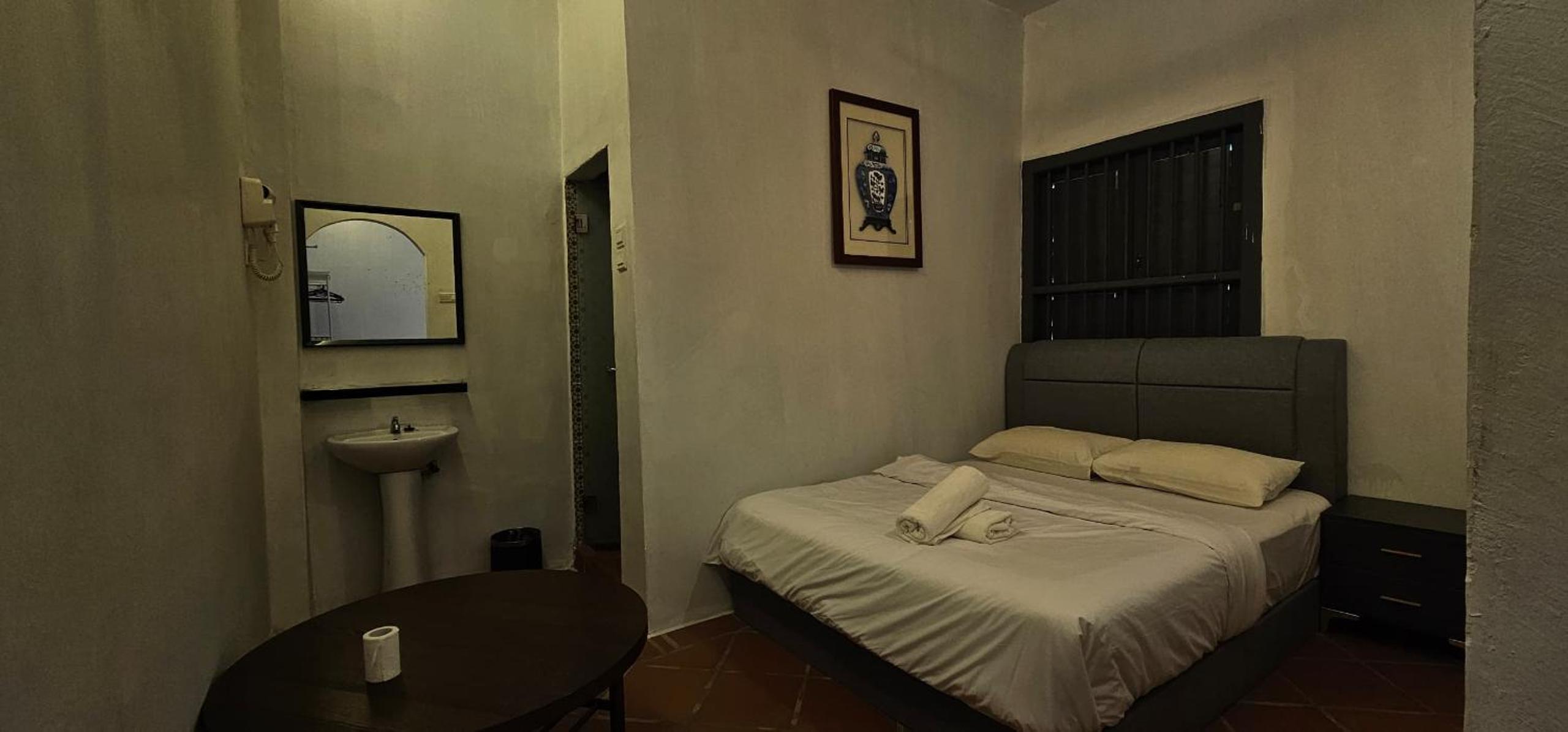 Standard Quadruple Room - Photo 7