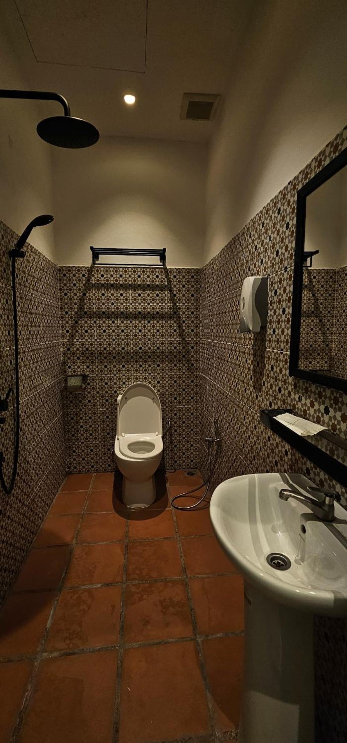Standard Queen Room - Photo 2