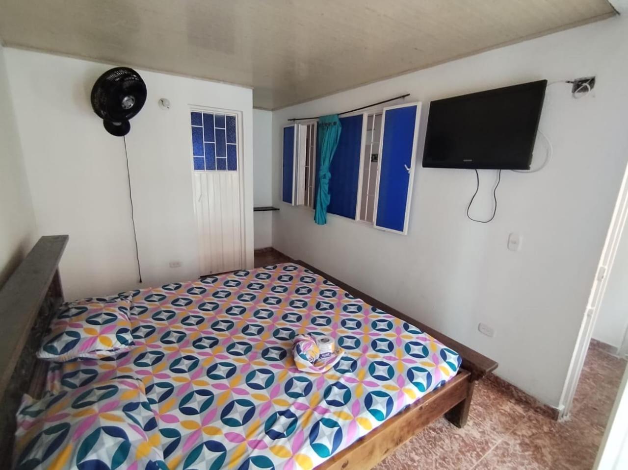 Standard Queen Room