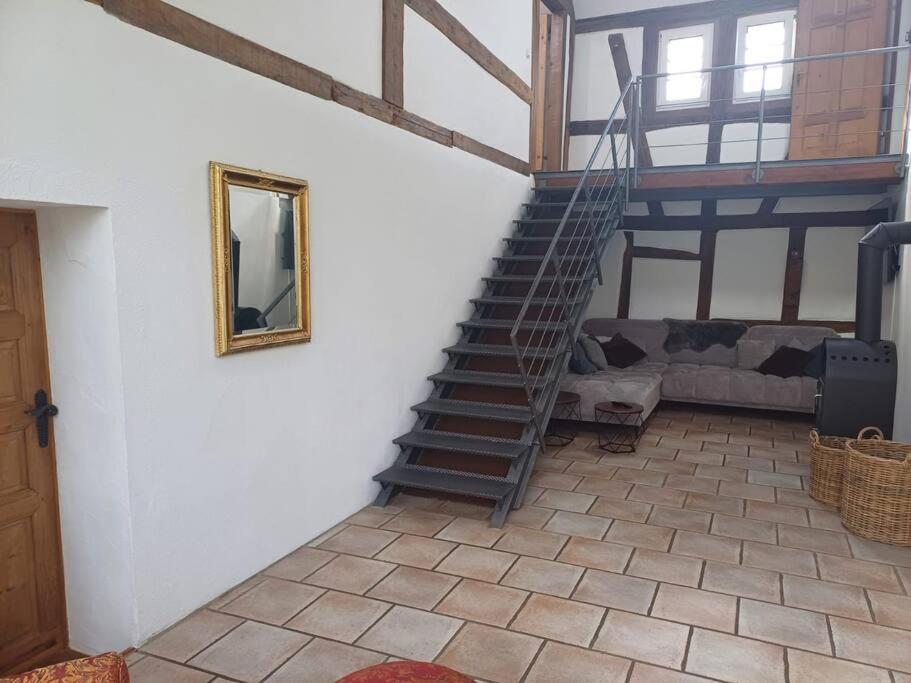 Six-Bedroom House photo 2