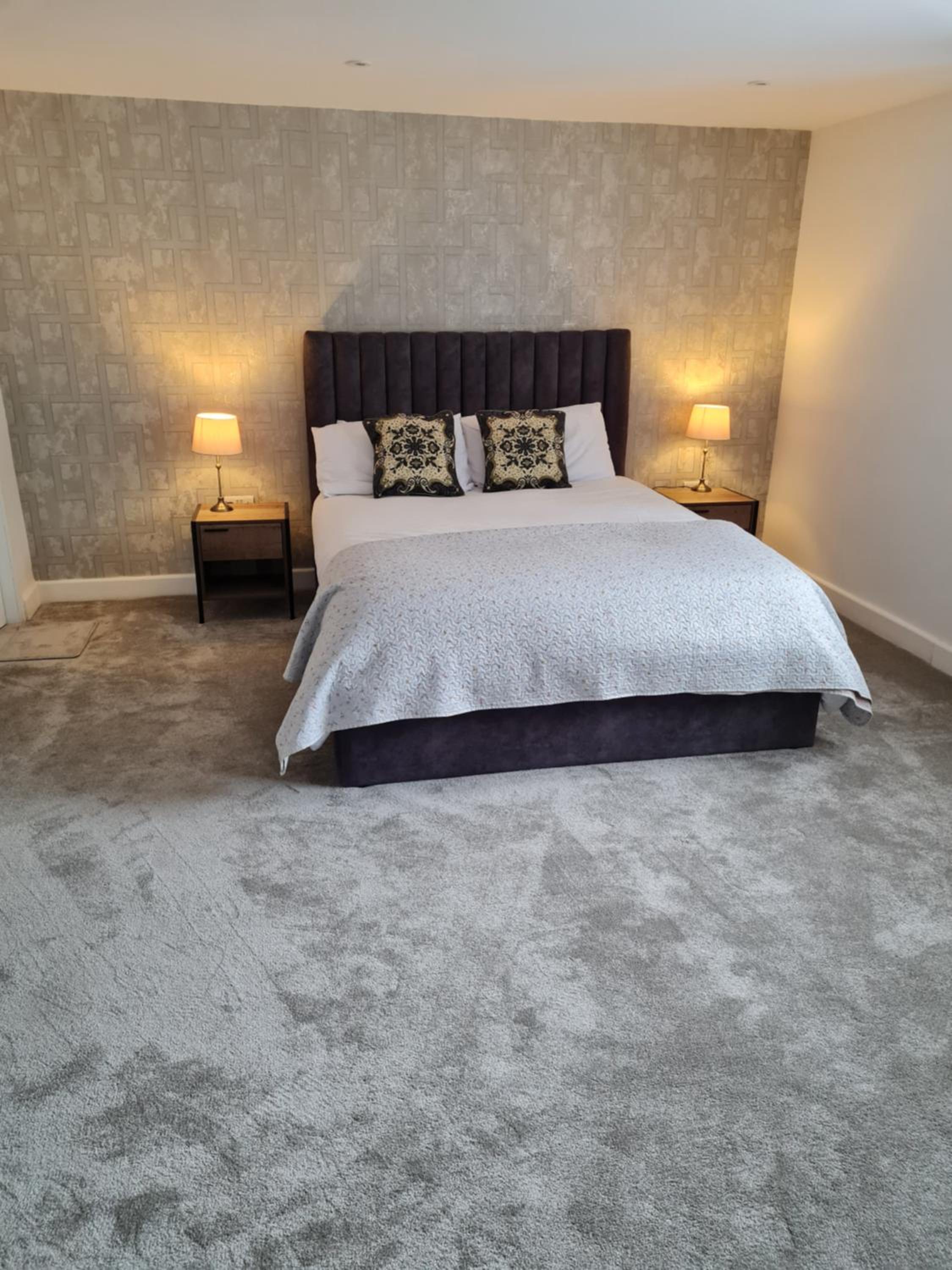 Double Room with Private Bathroom photo 3