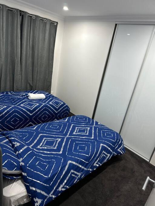 Four-Bedroom House photo 1