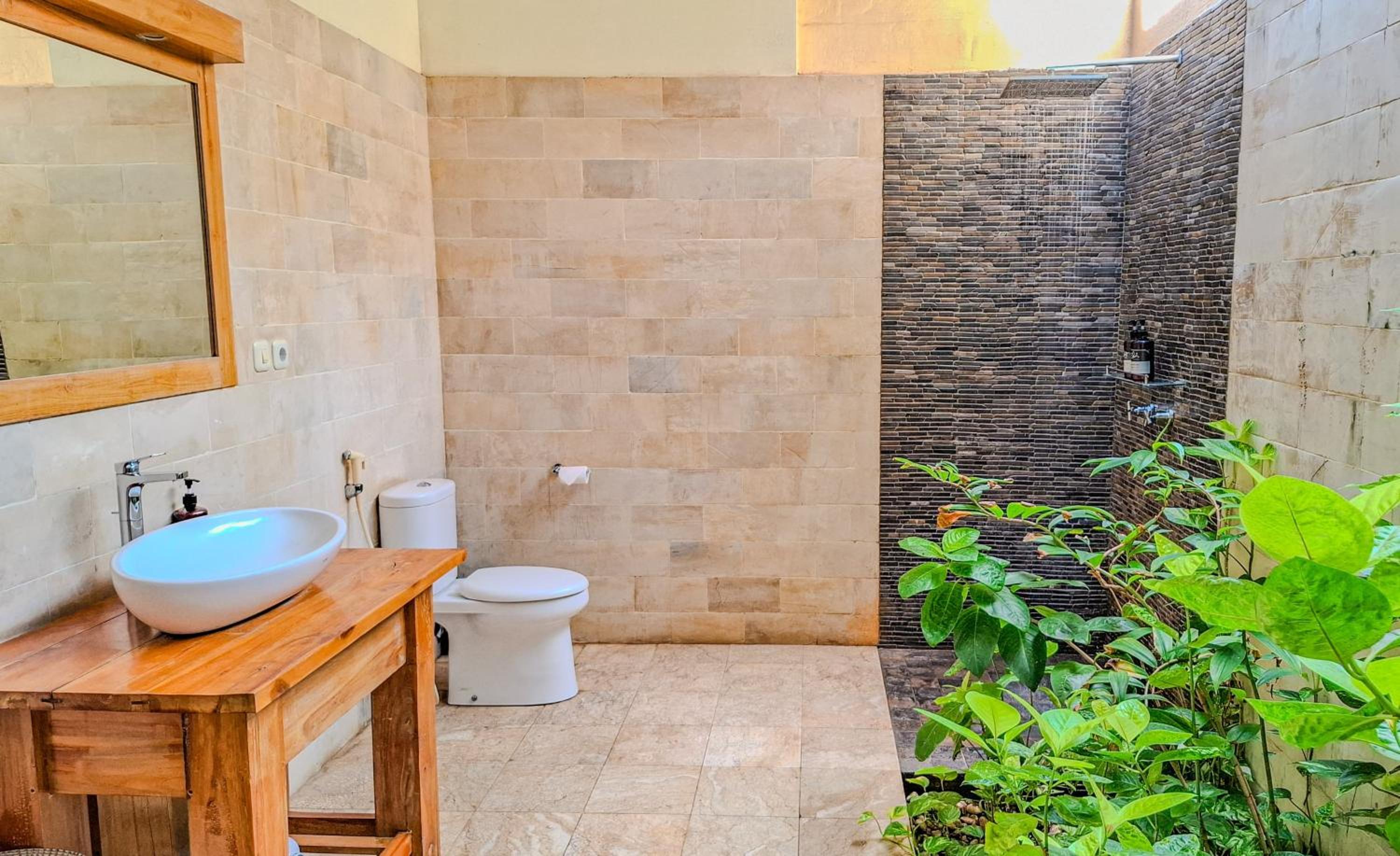Three-Bedroom Villa photo 2