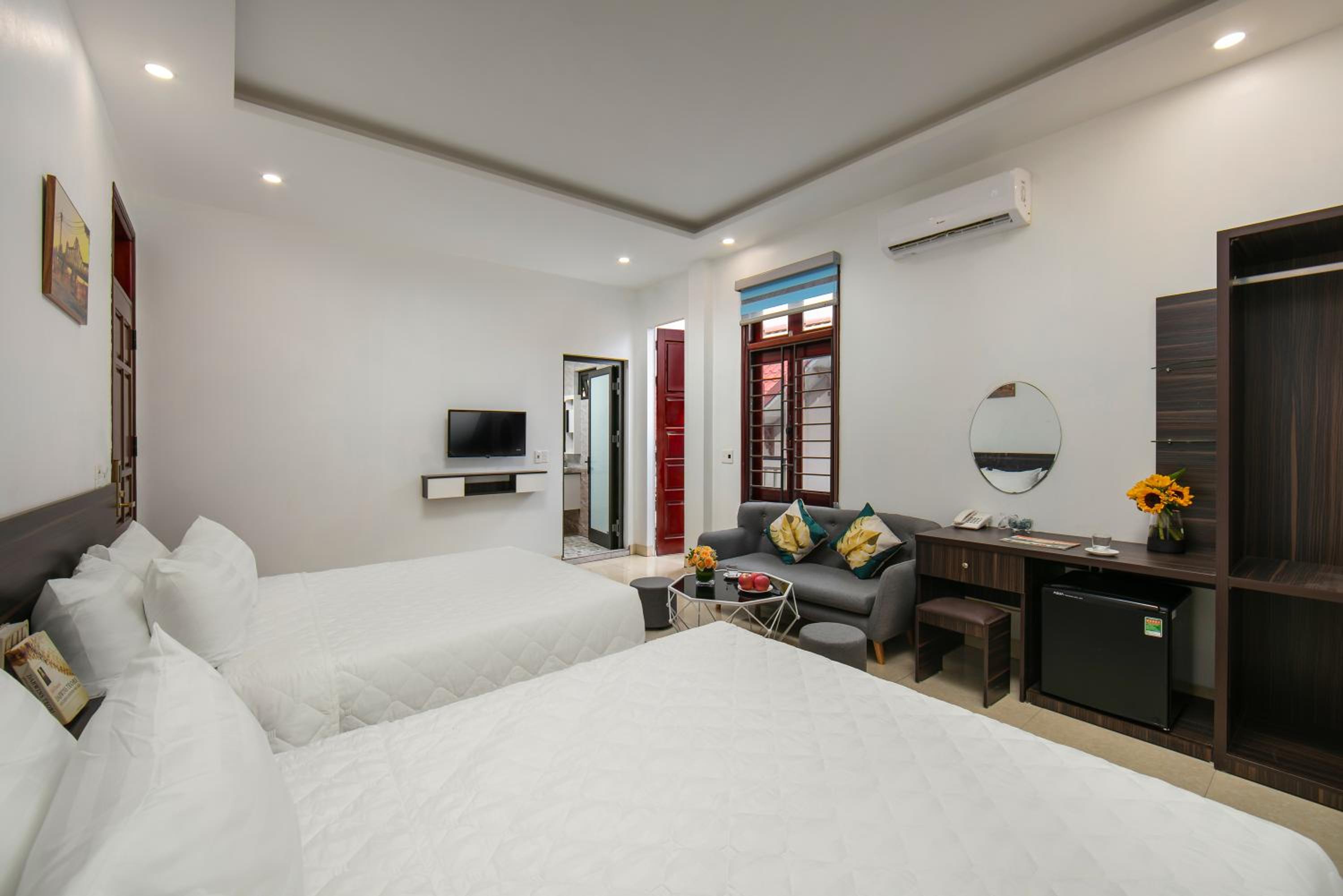 Deluxe Double Room with Shower