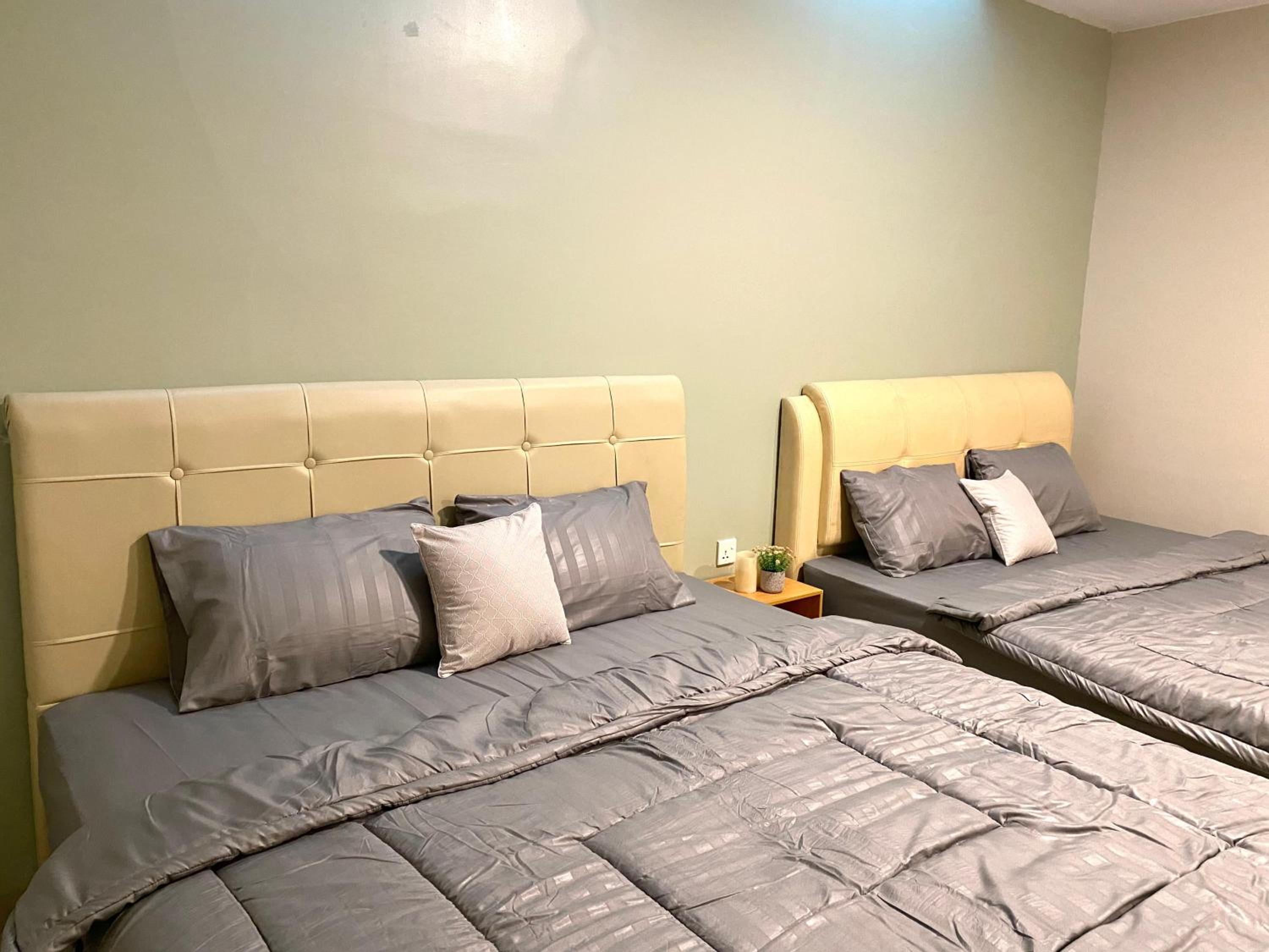 Deluxe Queen Room photo 3