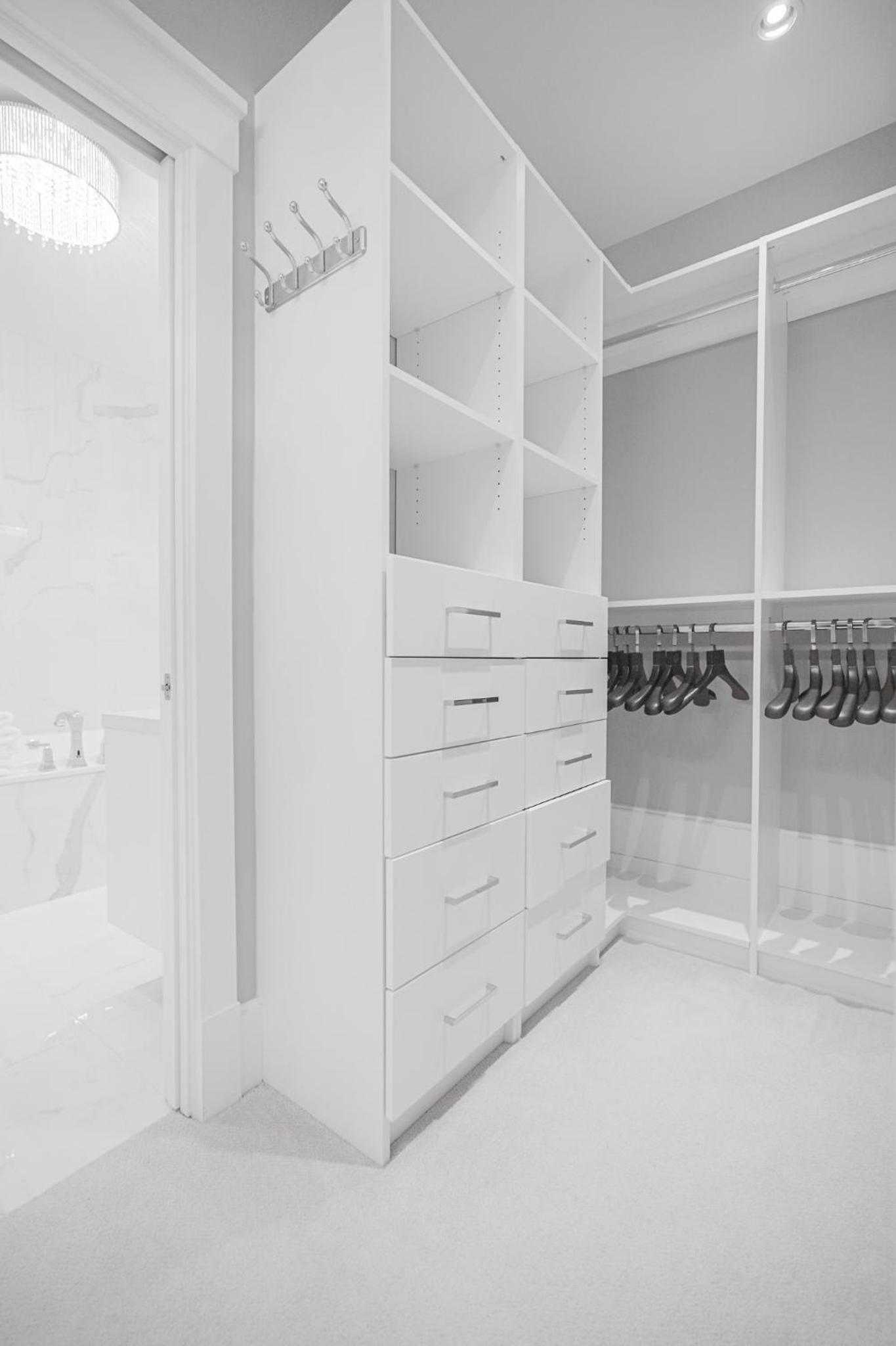 Deluxe Queen Room photo 2
