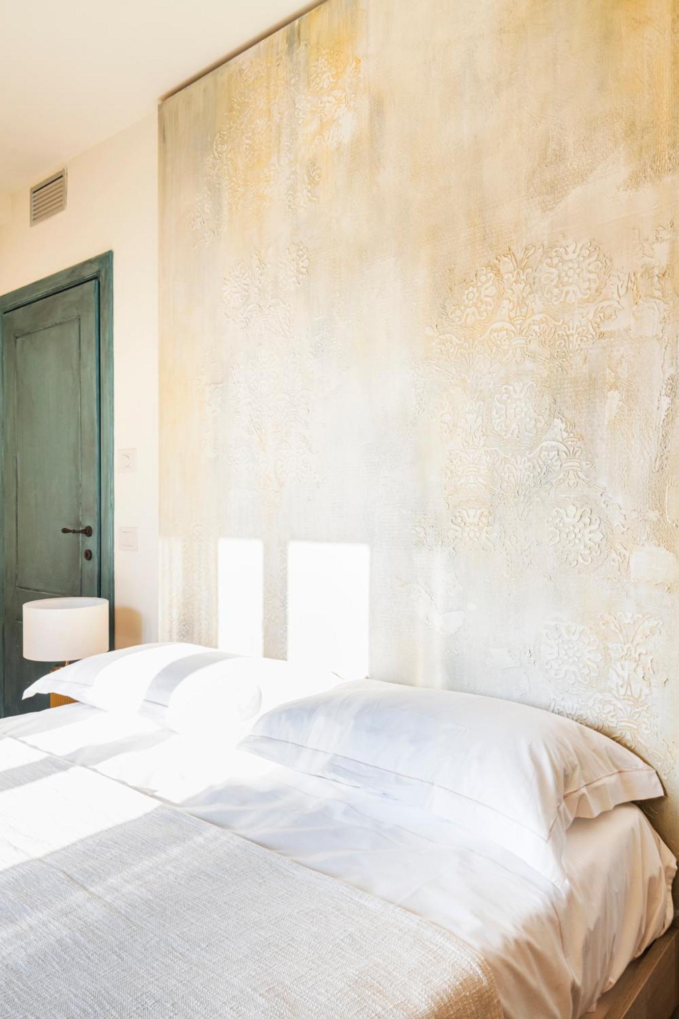 Deluxe Double or Twin Room with Garden View